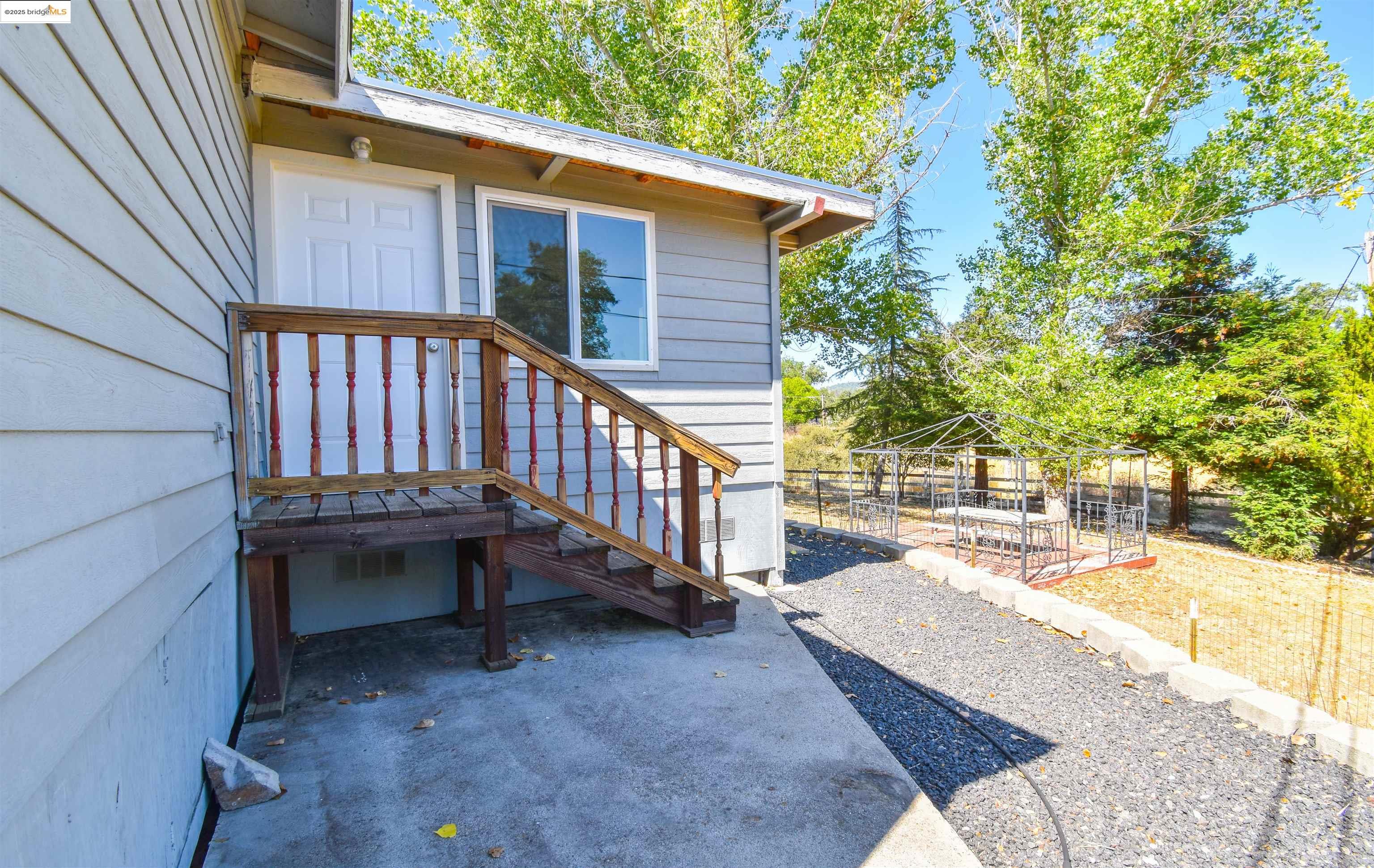Detail Gallery Image 32 of 37 For 17390 Campbell Flat Rd, Sonora,  CA 95370 - 2 Beds | 2 Baths
