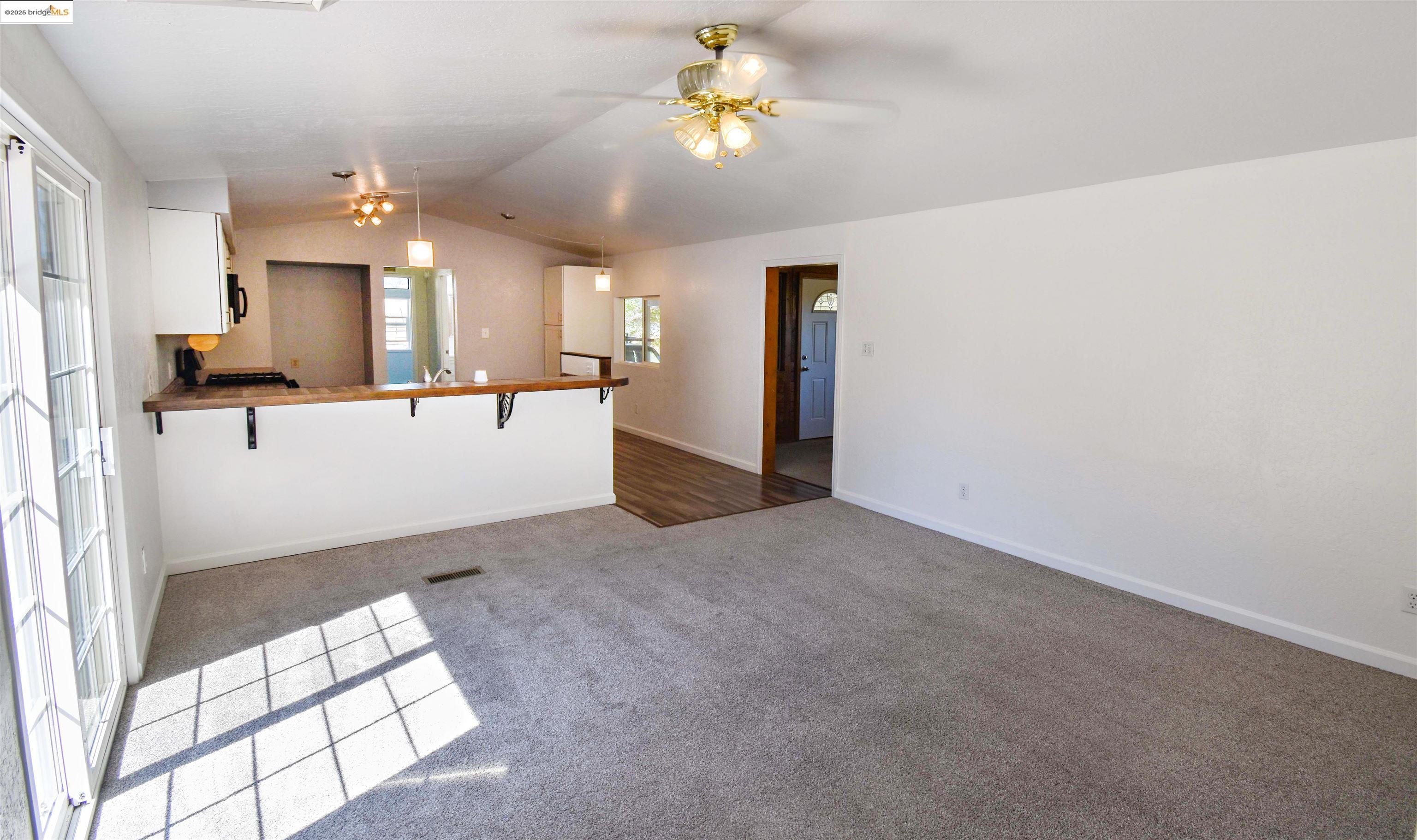 Detail Gallery Image 6 of 37 For 17390 Campbell Flat Rd, Sonora,  CA 95370 - 2 Beds | 2 Baths