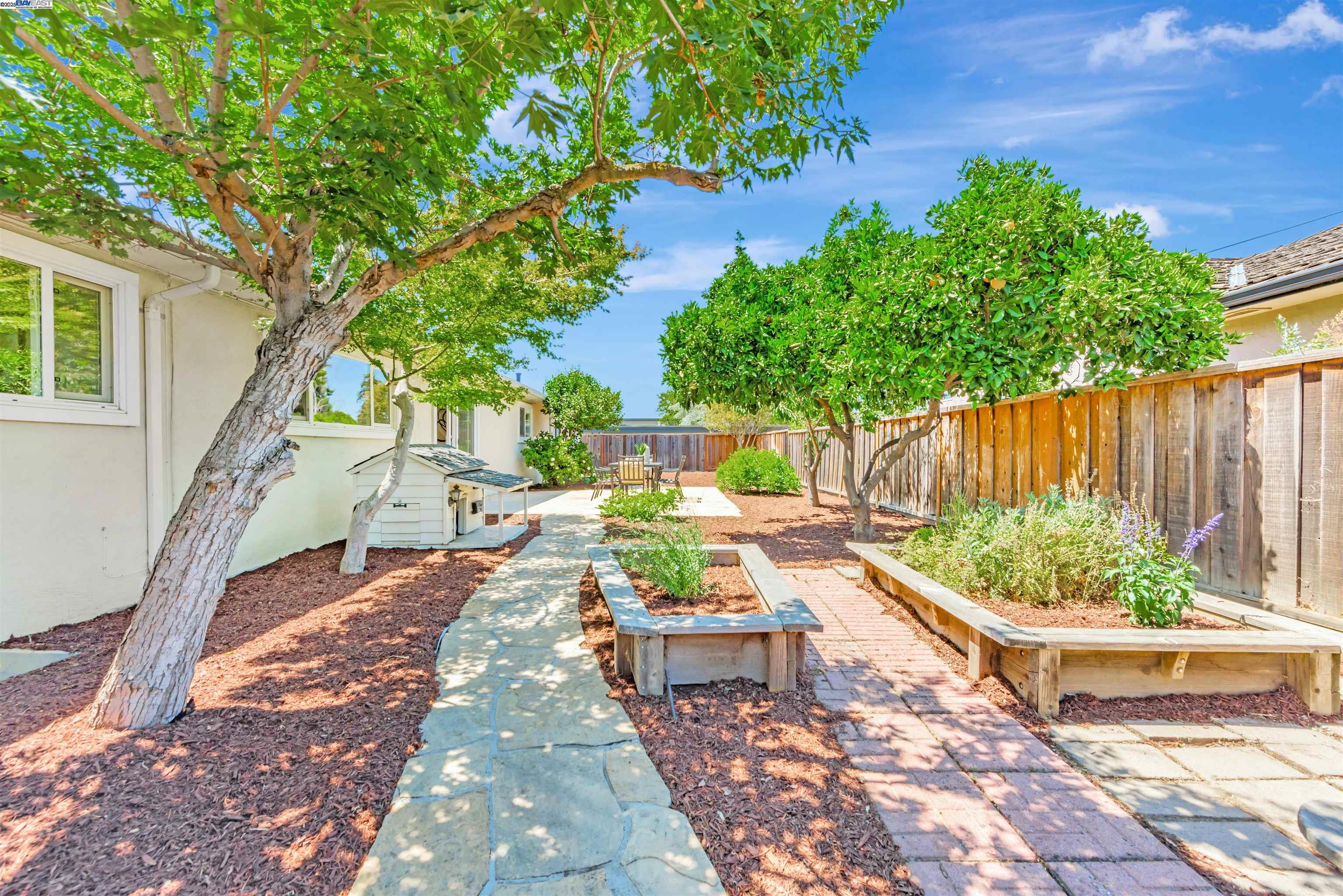 Detail Gallery Image 51 of 56 For 38388 Logan Dr, Fremont,  CA 94536 - 5 Beds | 3 Baths
