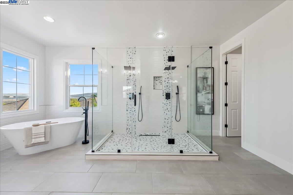 Detail Gallery Image 29 of 60 For 2890 Sable Oaks Way, Dublin,  CA 94568 - 5 Beds | 5/1 Baths