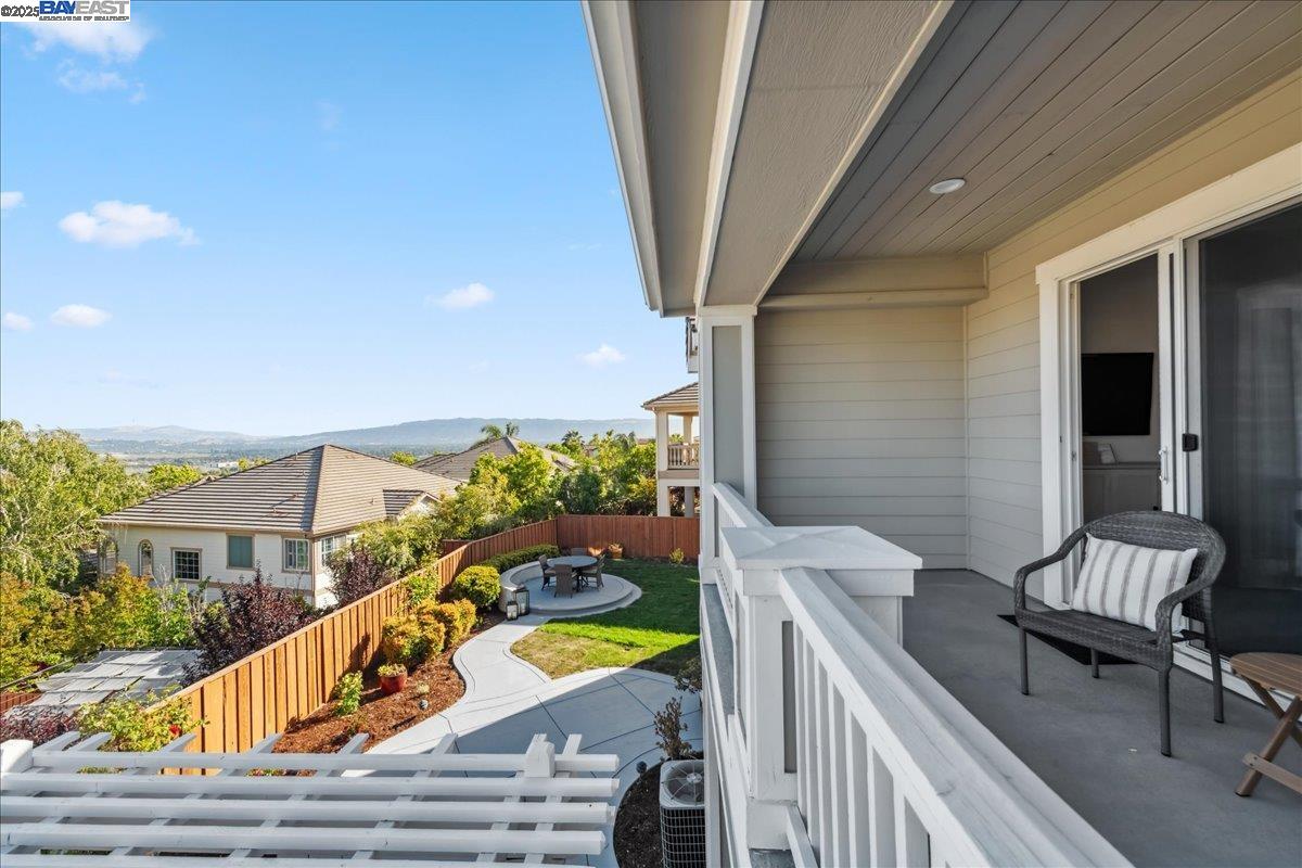 Detail Gallery Image 44 of 60 For 2890 Sable Oaks Way, Dublin,  CA 94568 - 5 Beds | 5/1 Baths