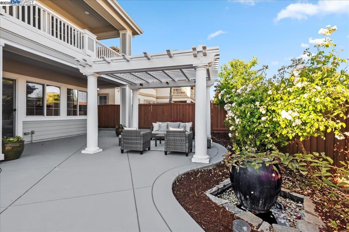 Detail Gallery Image 51 of 60 For 2890 Sable Oaks Way, Dublin,  CA 94568 - 5 Beds | 5/1 Baths
