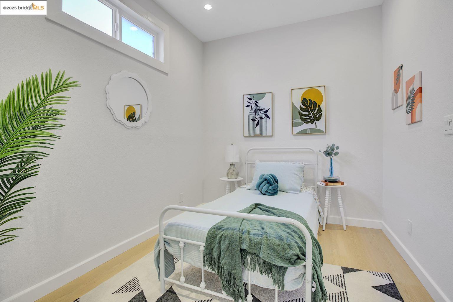 Detail Gallery Image 19 of 55 For 3107 Filbert St, Oakland,  CA 94608 - – Beds | – Baths
