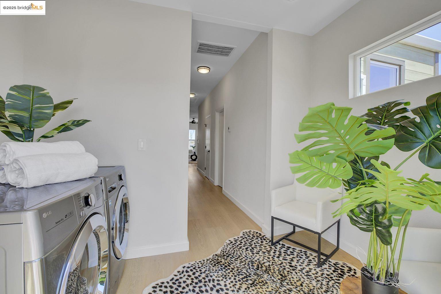 Detail Gallery Image 28 of 55 For 3107 Filbert St, Oakland,  CA 94608 - – Beds | – Baths