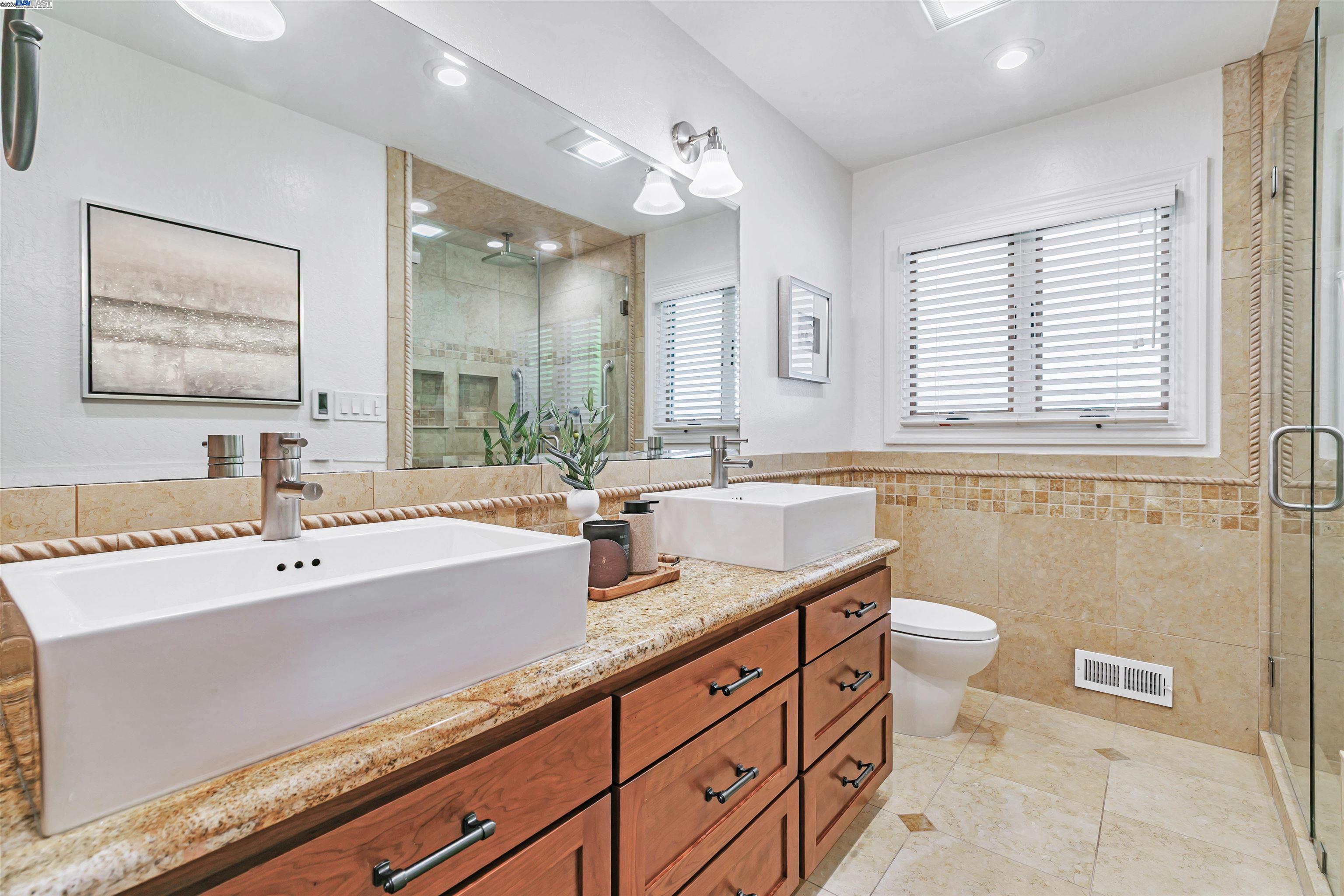 Detail Gallery Image 25 of 44 For 46101 Klamath St, Fremont,  CA 94539 - 3 Beds | 3 Baths