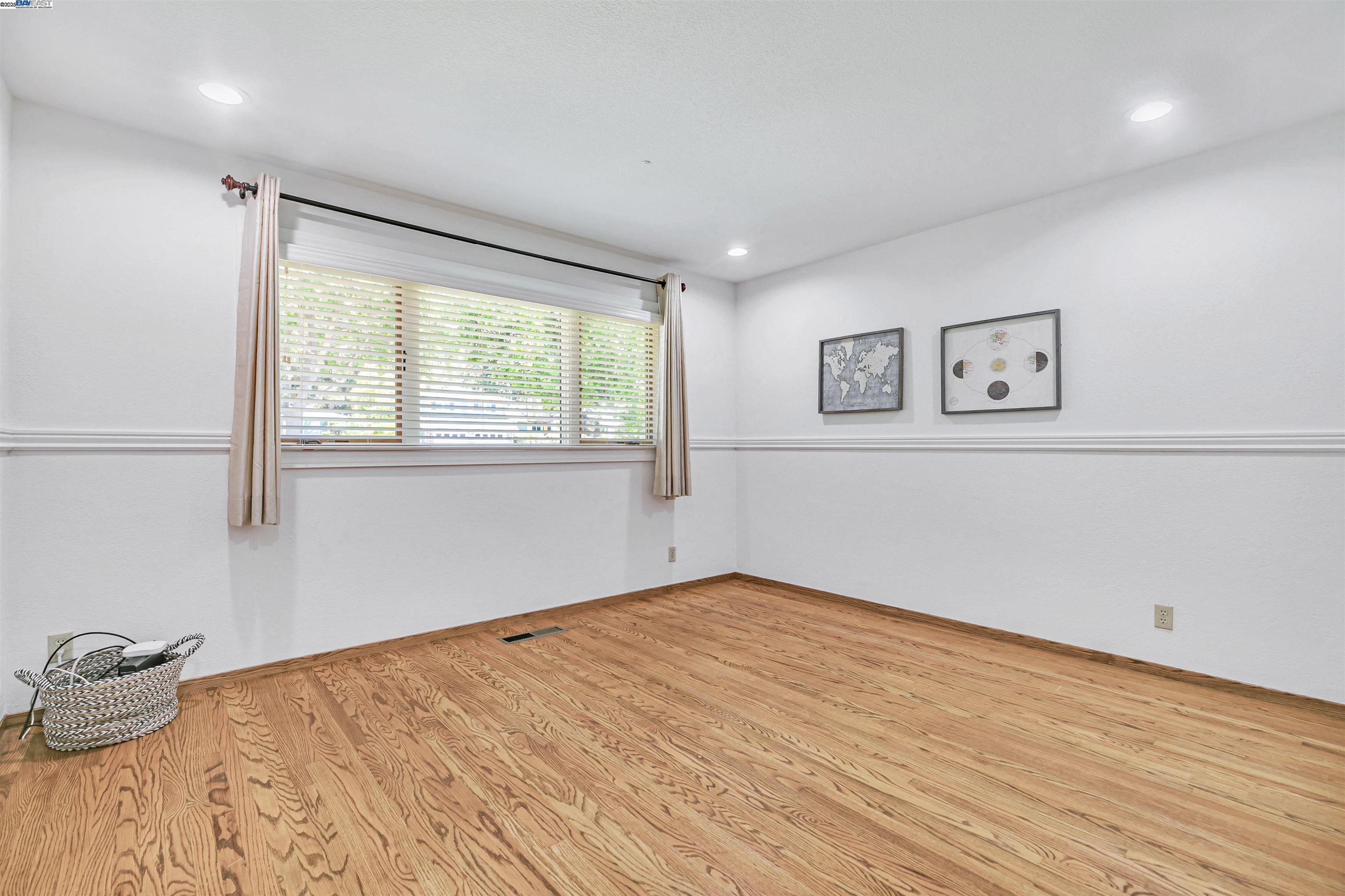 Detail Gallery Image 31 of 44 For 46101 Klamath St, Fremont,  CA 94539 - 3 Beds | 3 Baths