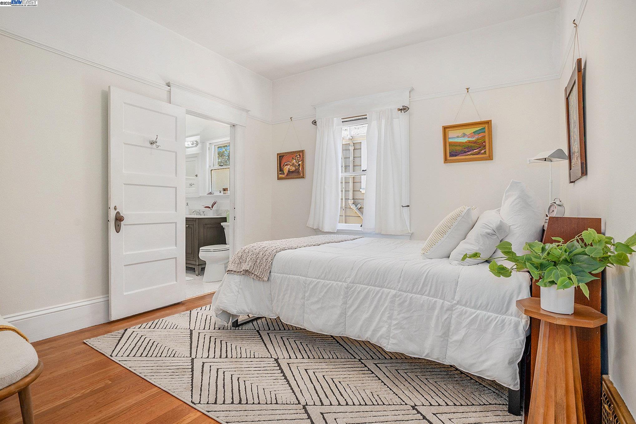 Detail Gallery Image 13 of 43 For 620 Taylor Avenue, Alameda,  CA 94501 - 3 Beds | 2/1 Baths