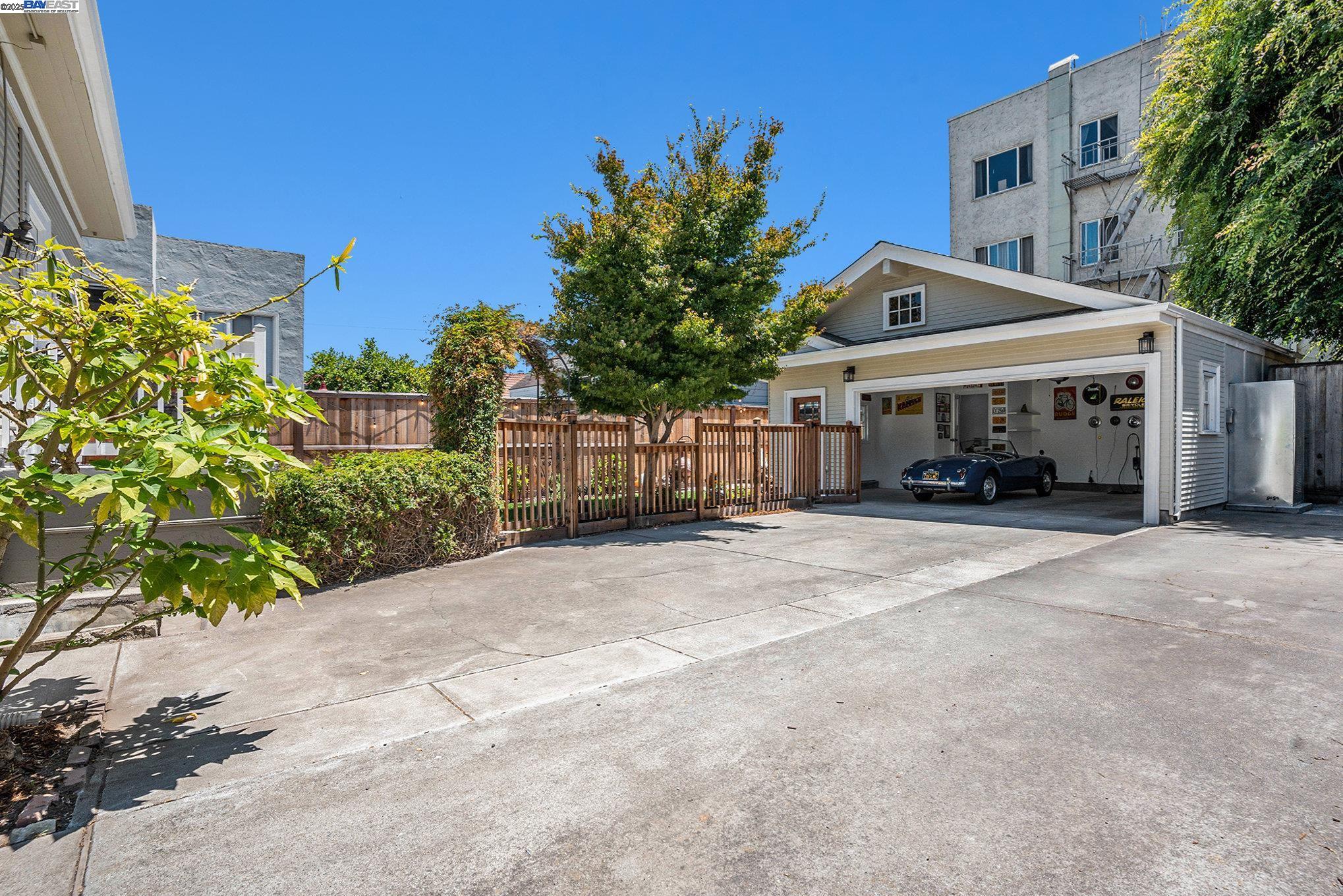 Detail Gallery Image 33 of 43 For 620 Taylor Avenue, Alameda,  CA 94501 - 3 Beds | 2/1 Baths
