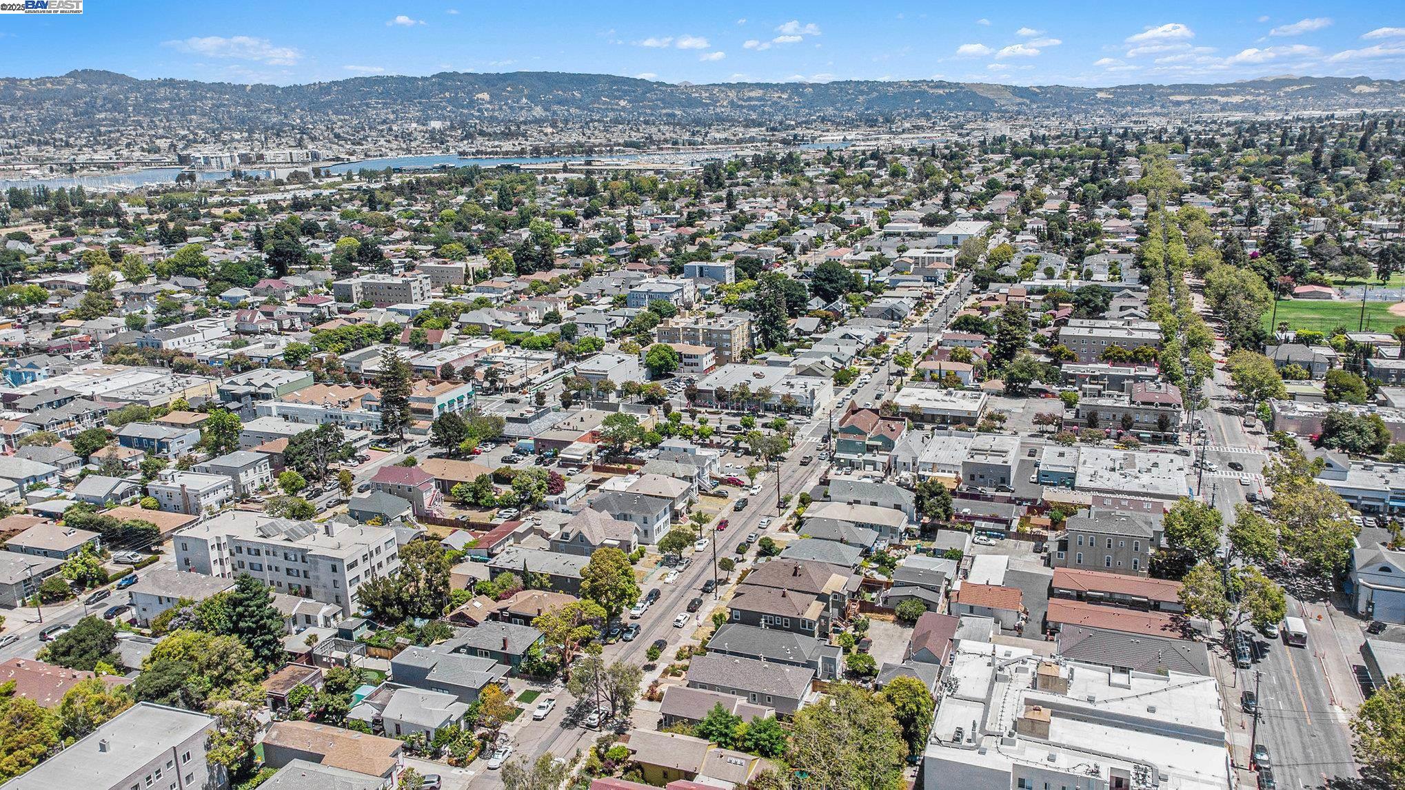 Detail Gallery Image 40 of 43 For 620 Taylor Avenue, Alameda,  CA 94501 - 3 Beds | 2/1 Baths