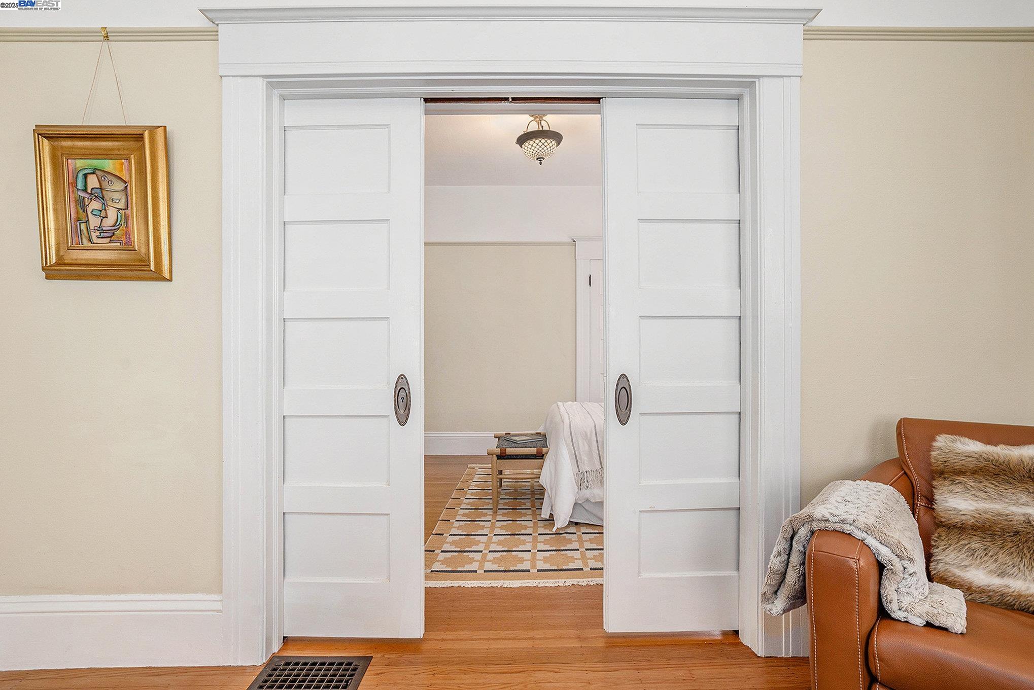 Detail Gallery Image 10 of 43 For 620 Taylor Avenue, Alameda,  CA 94501 - 3 Beds | 2/1 Baths