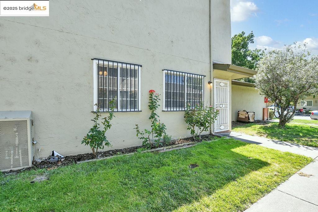 Photo #5: 41104408 Listing 