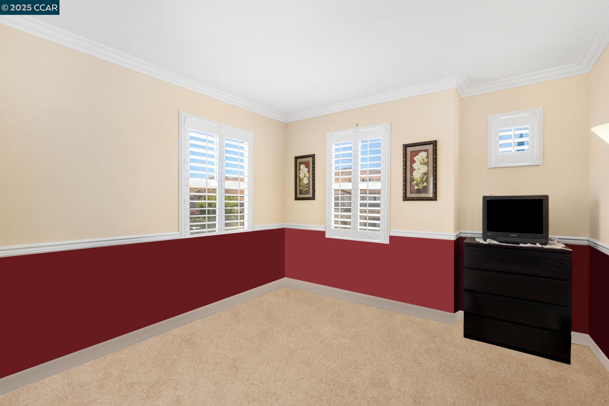 Detail Gallery Image 23 of 39 For 1426 Santa Teresa Dr, Pittsburg,  CA 94565 - 5 Beds | 4 Baths
