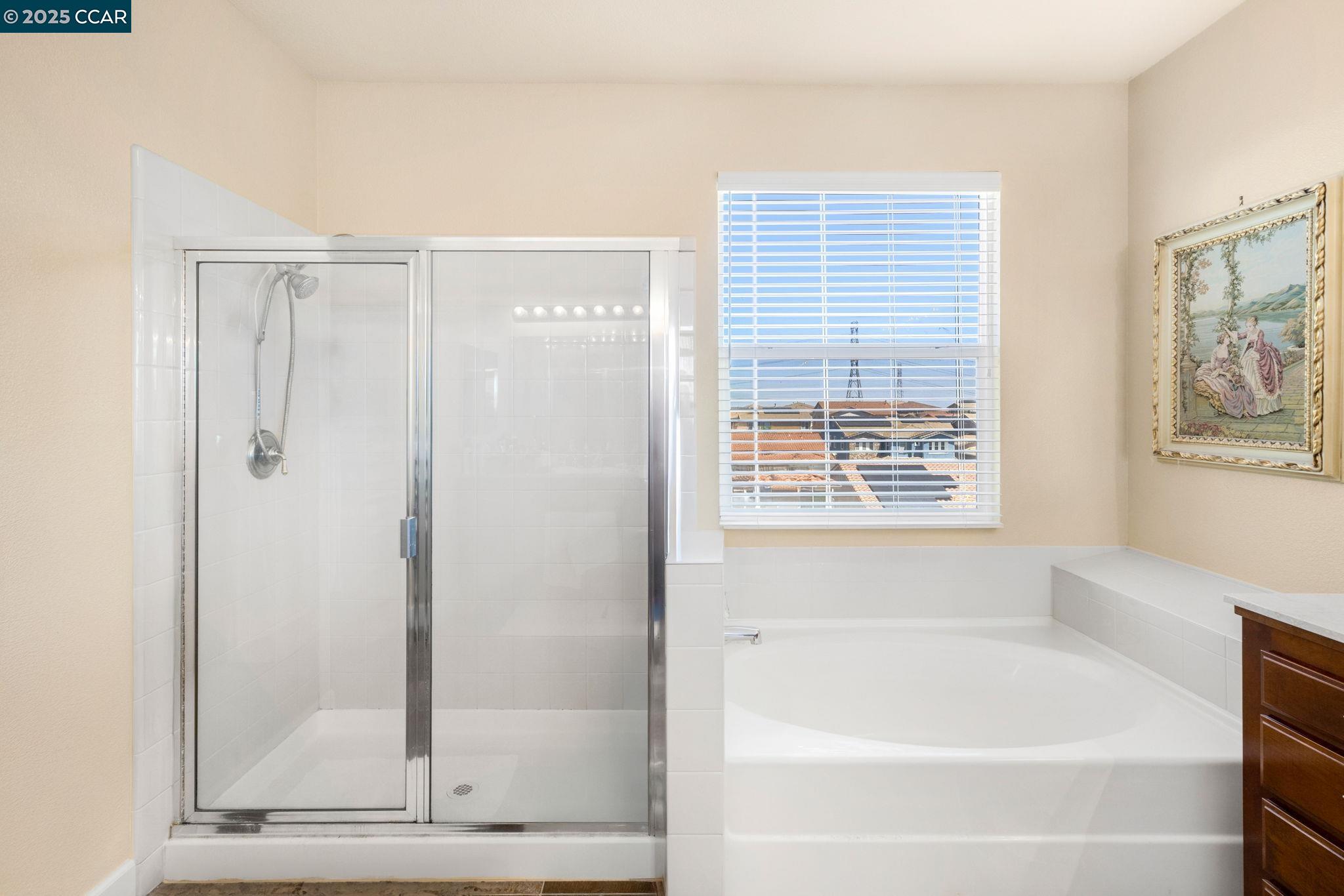 Detail Gallery Image 30 of 39 For 1426 Santa Teresa Dr, Pittsburg,  CA 94565 - 5 Beds | 4 Baths