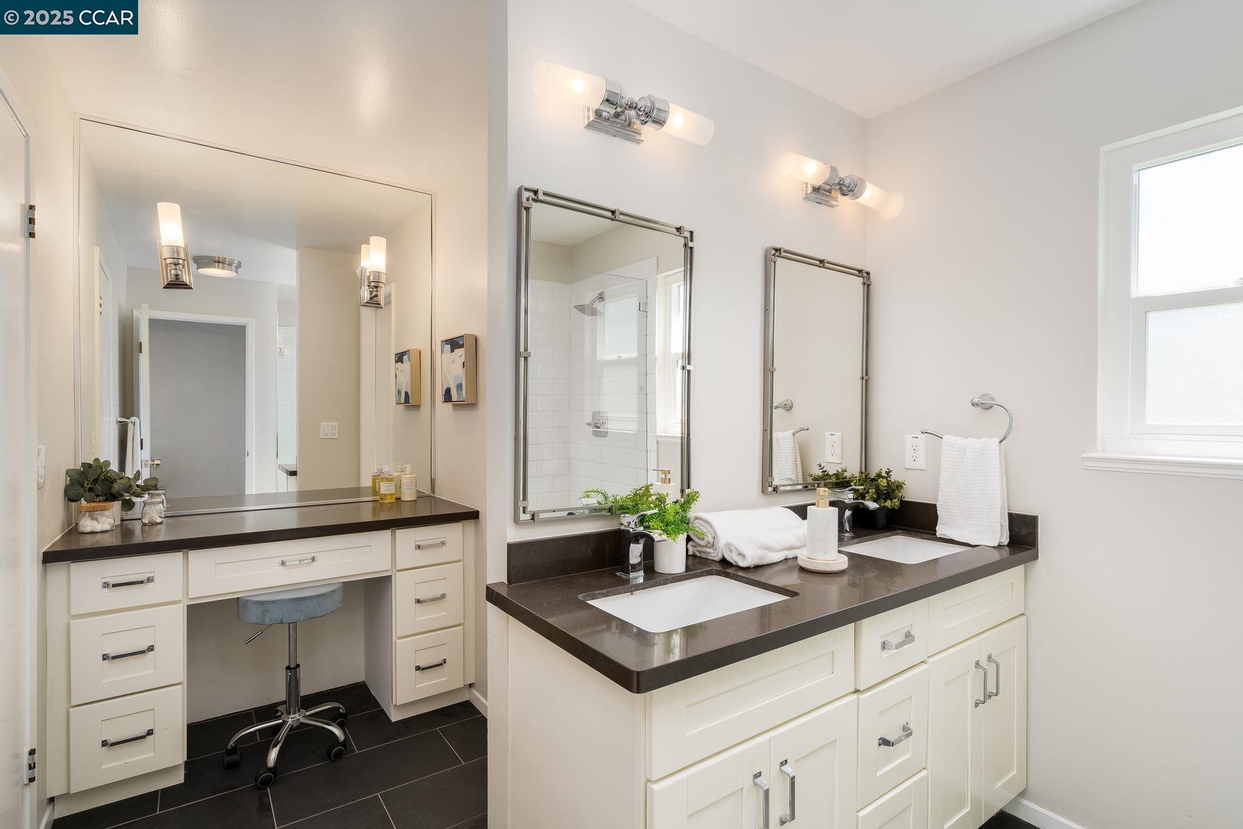 Detail Gallery Image 25 of 40 For 3686 Redwood Road, Oakland,  CA 94619 - 3 Beds | 2/1 Baths
