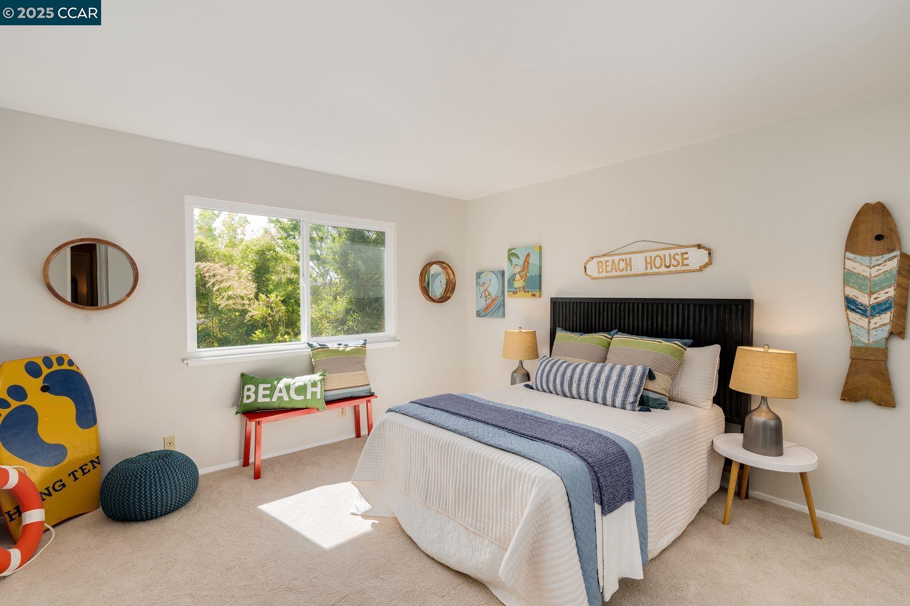 Detail Gallery Image 27 of 40 For 3686 Redwood Road, Oakland,  CA 94619 - 3 Beds | 2/1 Baths