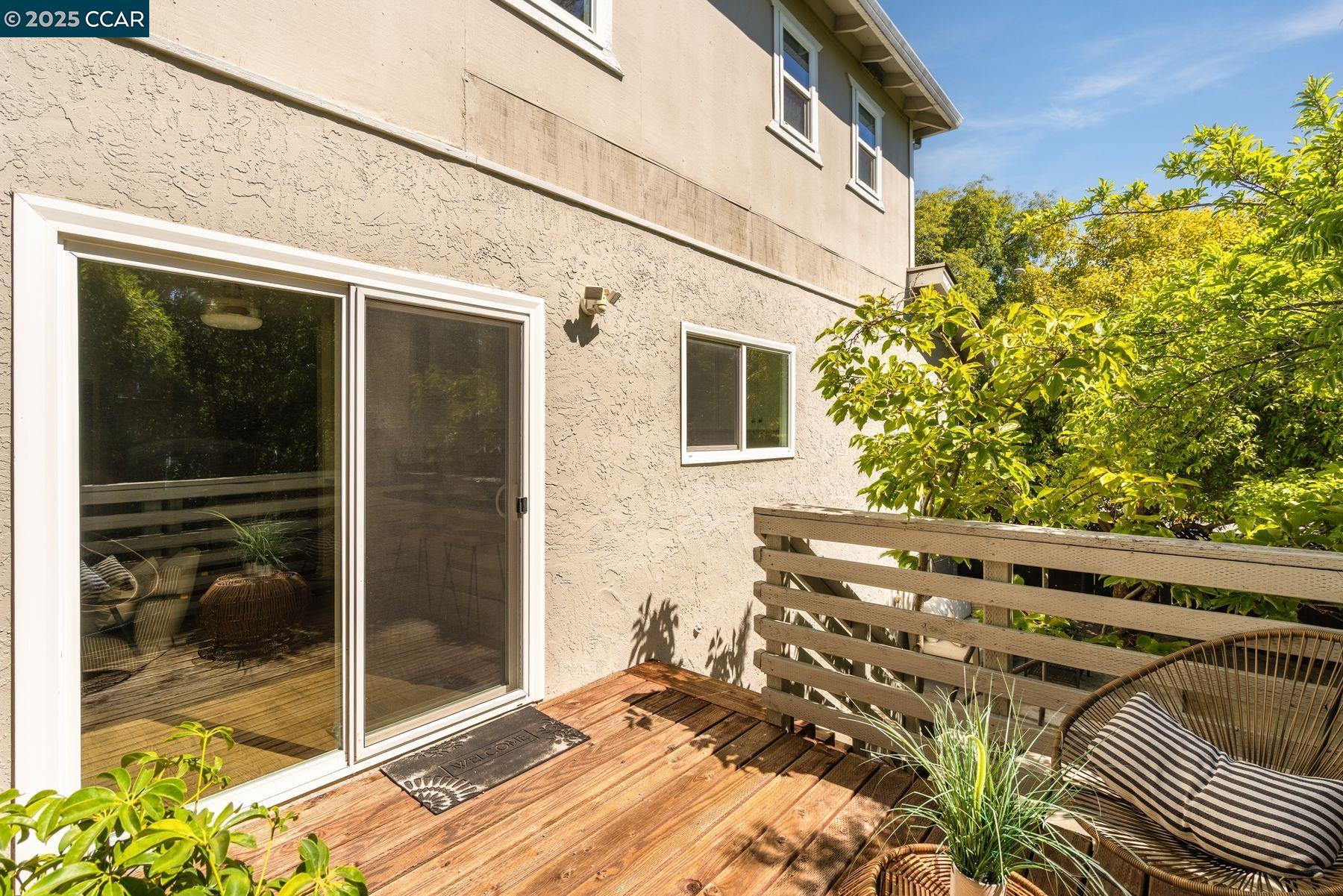 Detail Gallery Image 30 of 40 For 3686 Redwood Road, Oakland,  CA 94619 - 3 Beds | 2/1 Baths