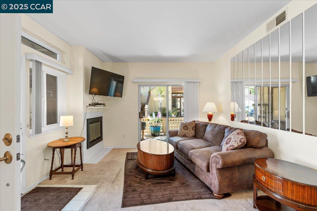 Photo #3: 41104411 Listing 