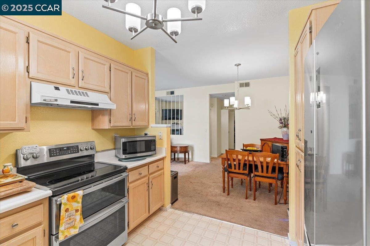 Photo #33: 41104411 Listing: Photo #33