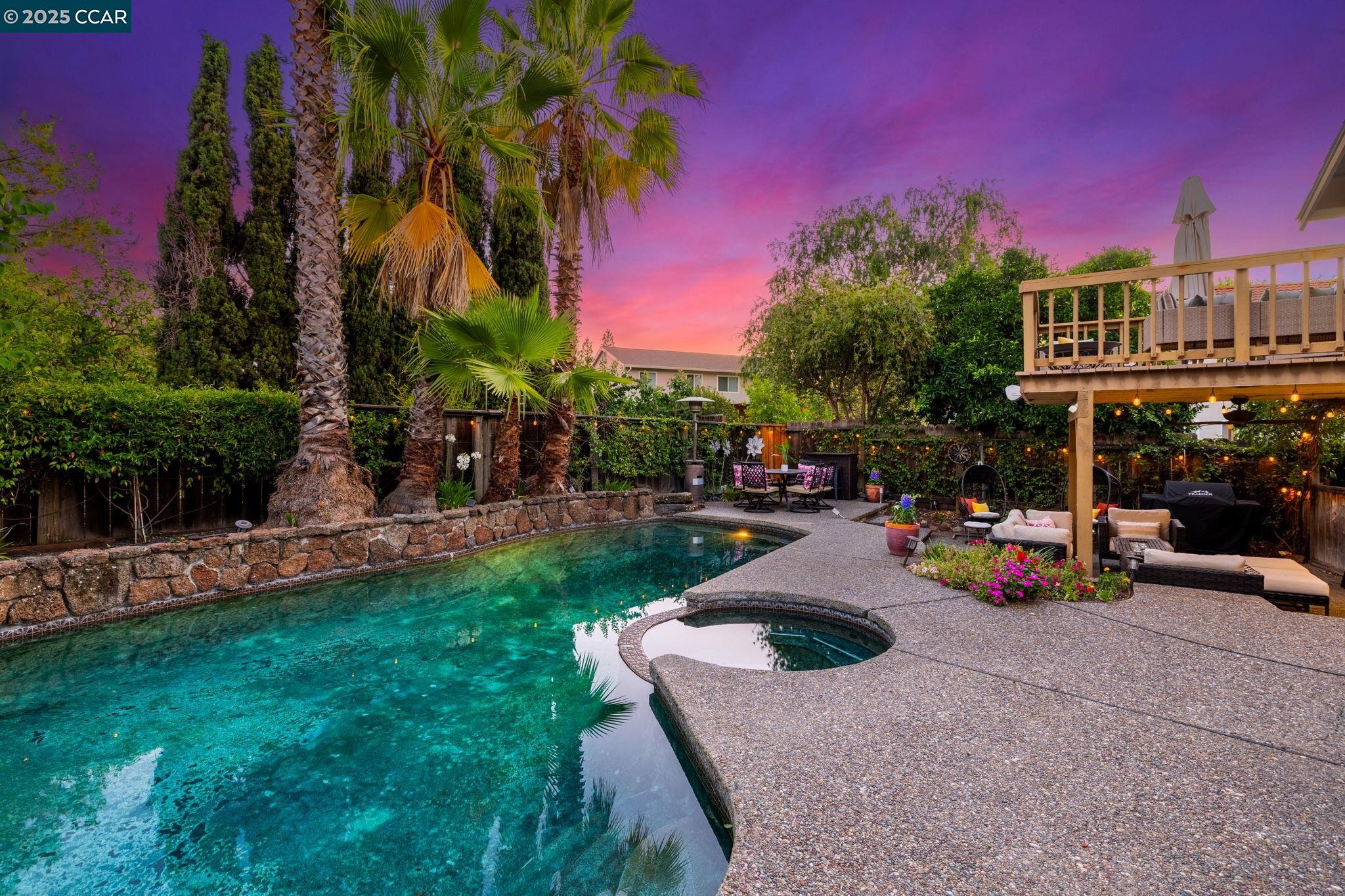 Detail Gallery Image 21 of 30 For 1230 Golden Springs Ln, Concord,  CA 94521 - 4 Beds | 2/1 Baths