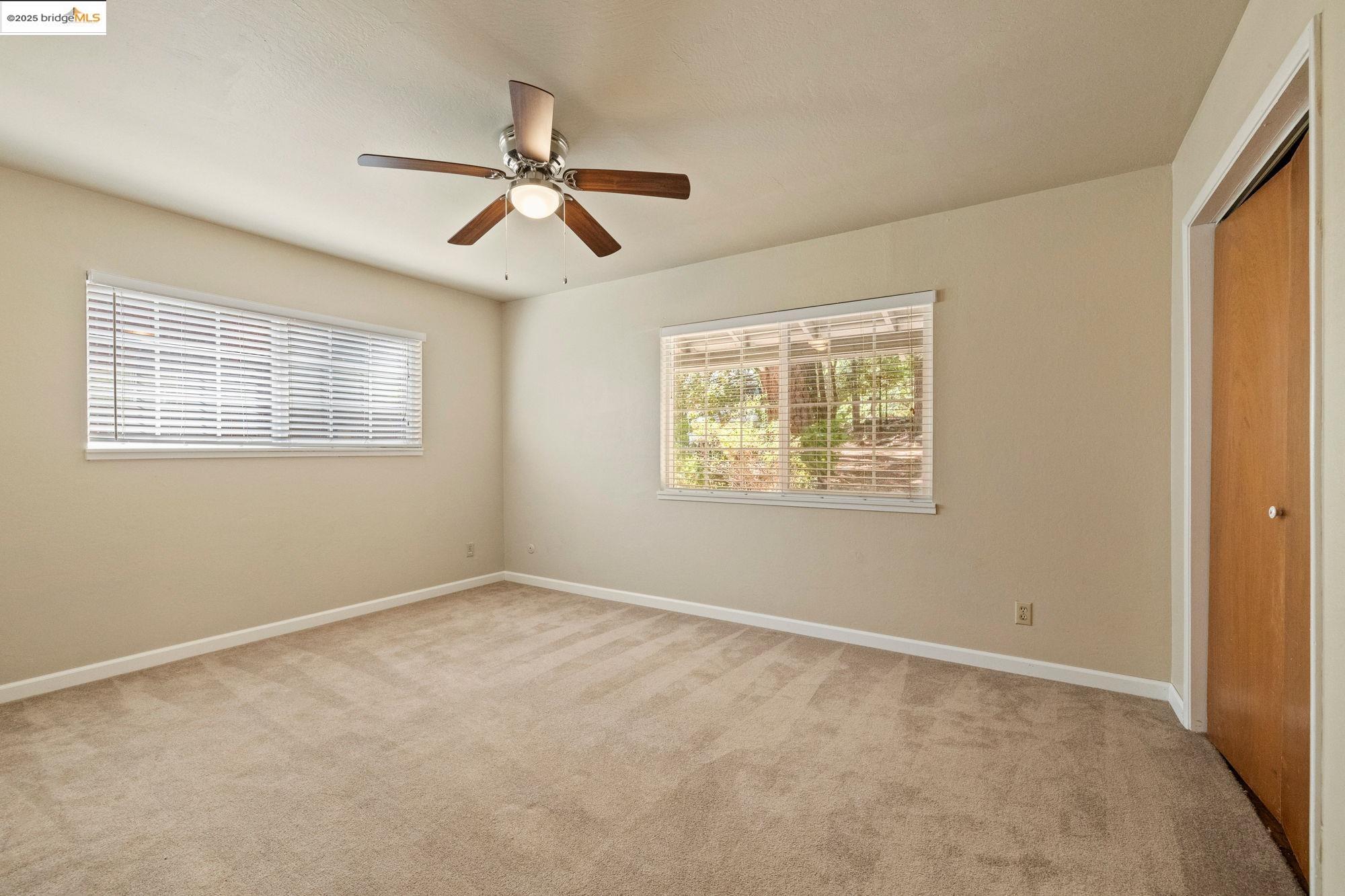 Detail Gallery Image 12 of 30 For 22977 Hawk Ln, Twain Harte,  CA 95383 - 2 Beds | 2 Baths