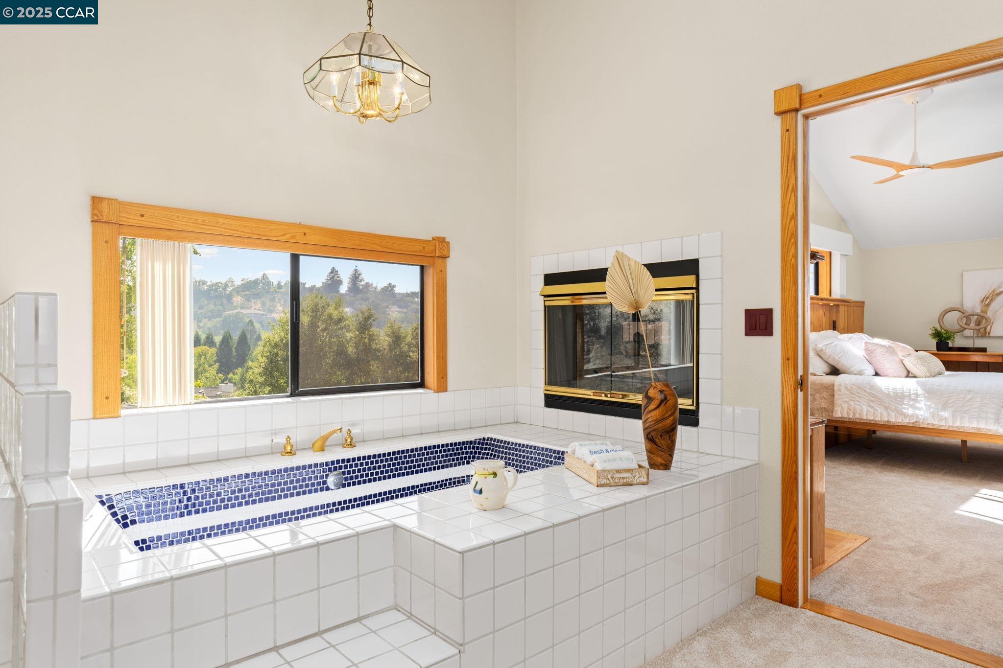 Detail Gallery Image 18 of 38 For 151 Spyrock Ct, Walnut Creek,  CA 94595 - 4 Beds | 2/1 Baths