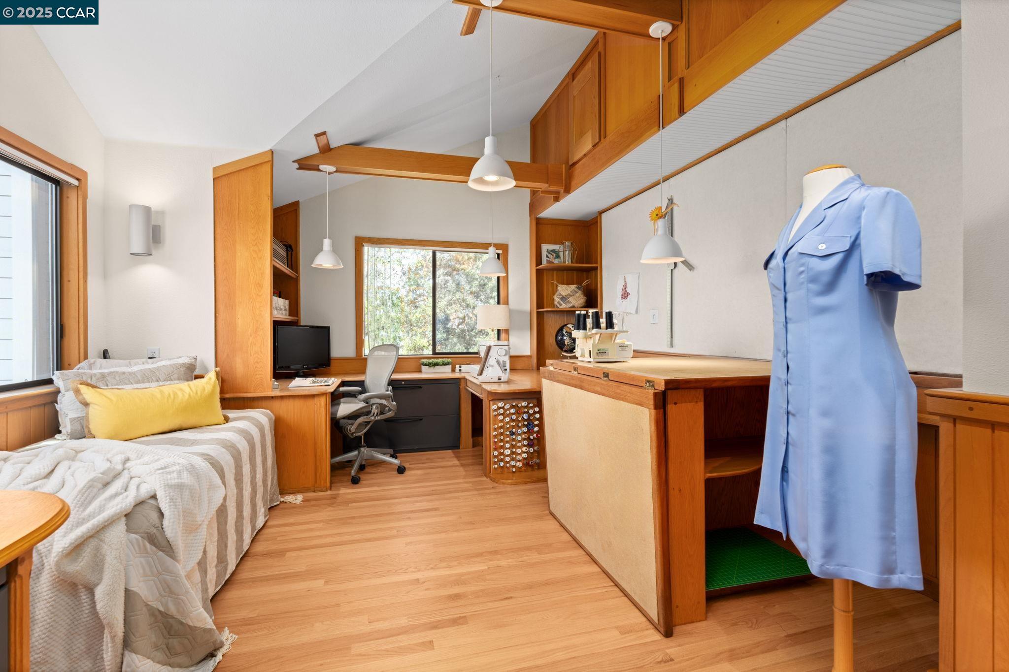 Detail Gallery Image 25 of 38 For 151 Spyrock Ct, Walnut Creek,  CA 94595 - 4 Beds | 2/1 Baths
