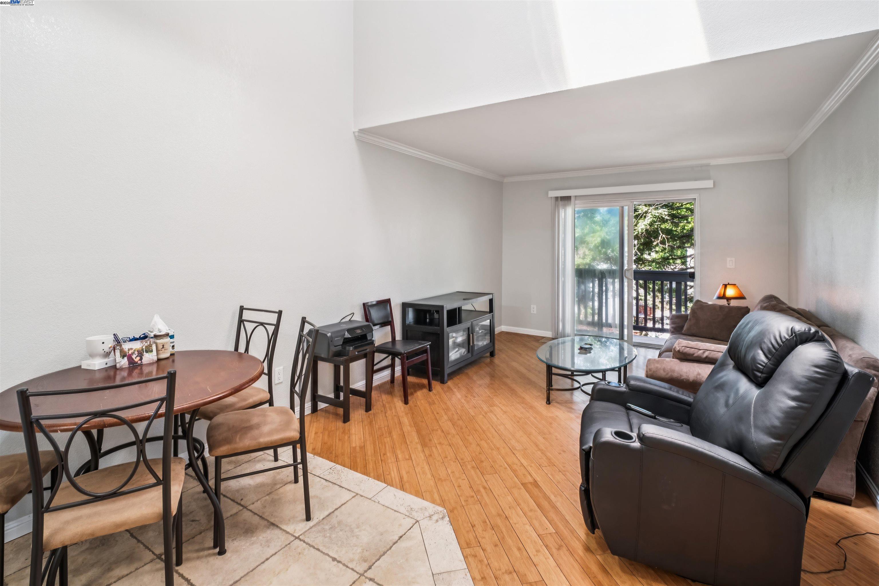 Photo #5: 41104417 Listing 