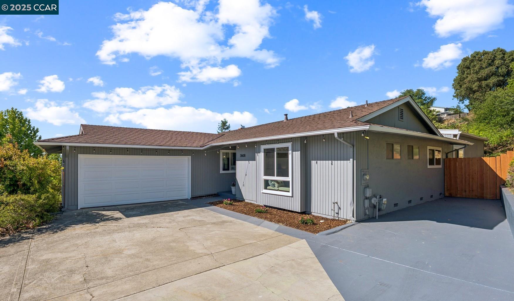Detail Gallery Image 9 of 60 For 3608 Victor St., Pinole,  CA 94564 - 4 Beds | 2 Baths