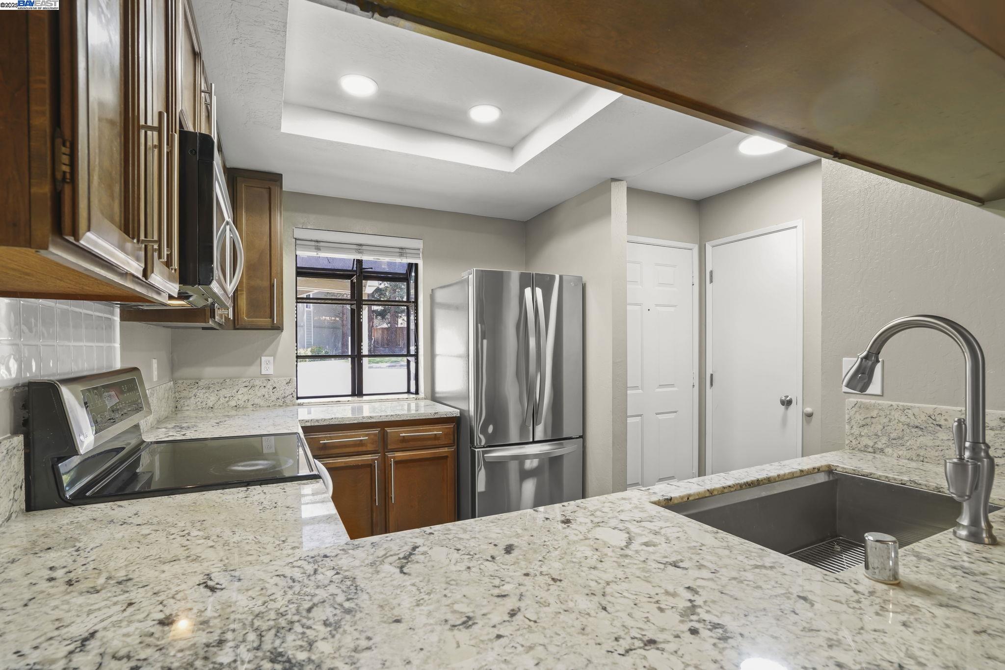 Photo #6: 41104423 Listing 
