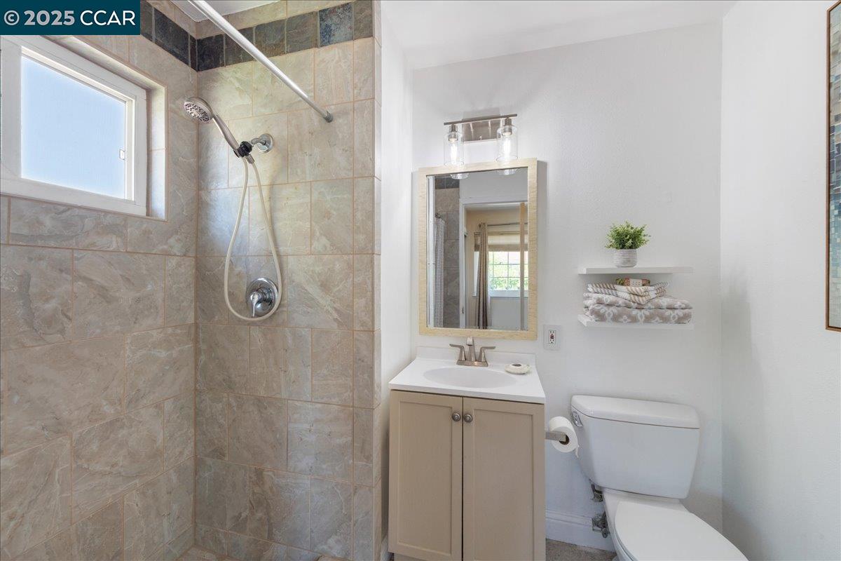 Detail Gallery Image 18 of 35 For 4421 Muirwood Dr, Pleasanton,  CA 94588 - 4 Beds | 2/1 Baths