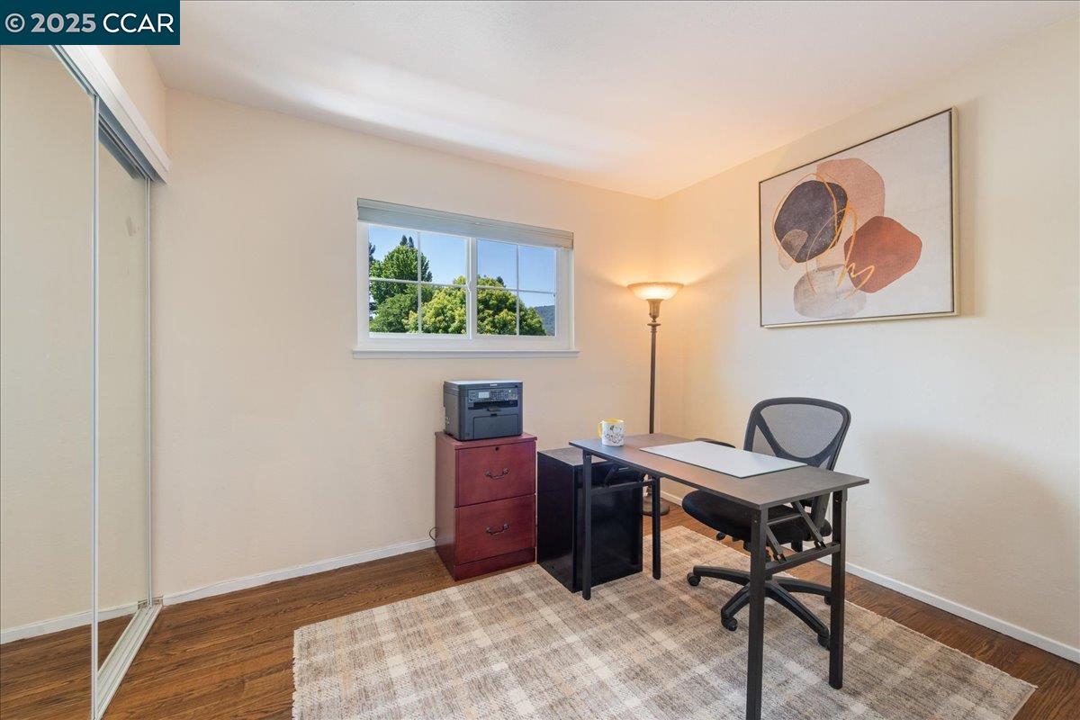 Detail Gallery Image 20 of 35 For 4421 Muirwood Dr, Pleasanton,  CA 94588 - 4 Beds | 2/1 Baths