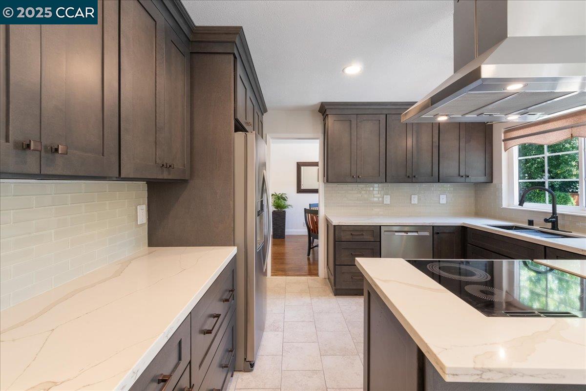 Detail Gallery Image 6 of 35 For 4421 Muirwood Dr, Pleasanton,  CA 94588 - 4 Beds | 2/1 Baths