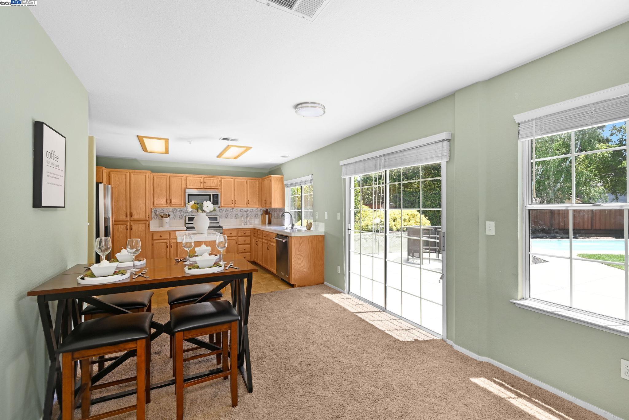 Detail Gallery Image 17 of 49 For 96 Trixie Dr, Livermore,  CA 94550 - 4 Beds | 3 Baths