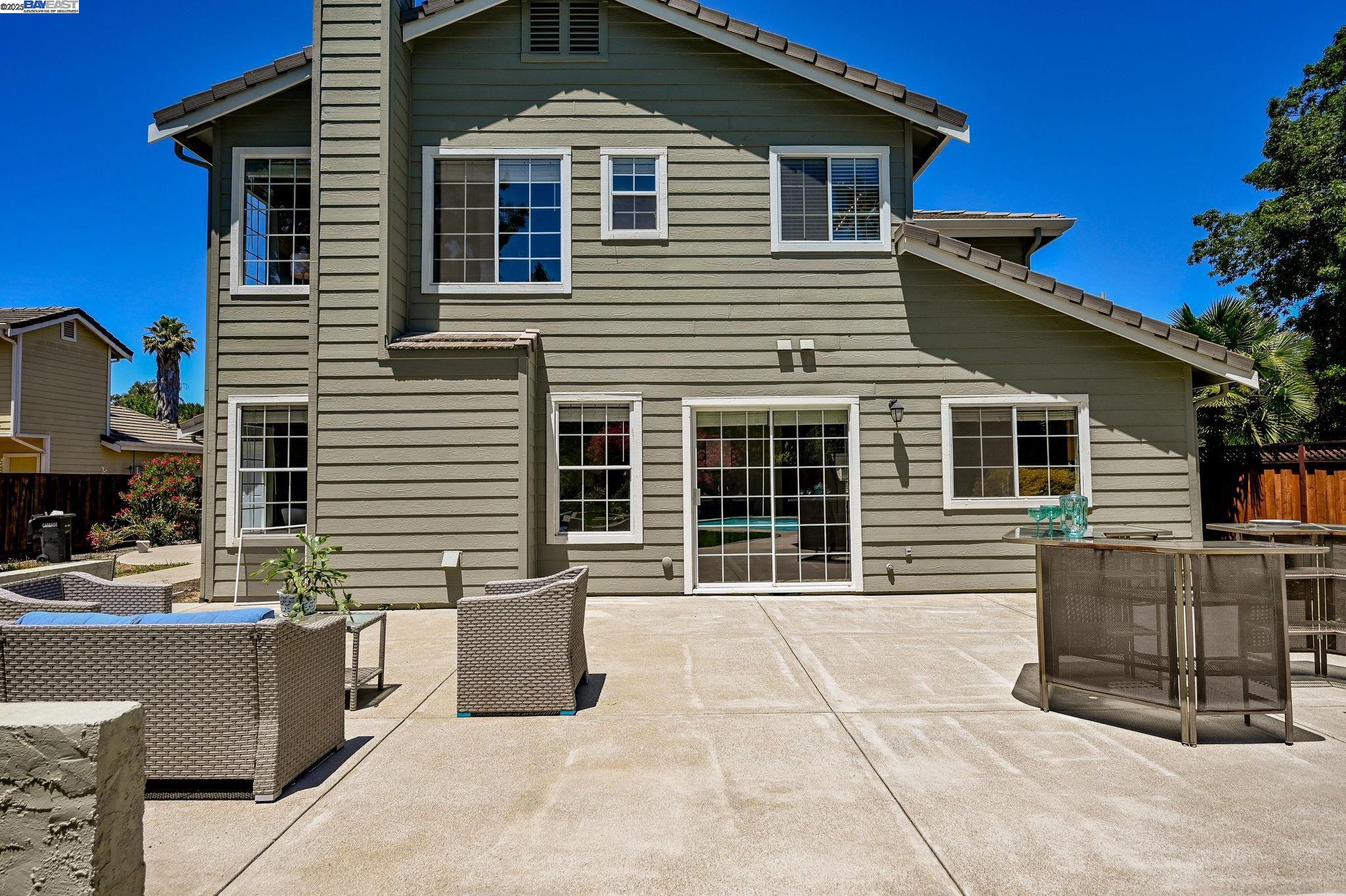 Detail Gallery Image 33 of 49 For 96 Trixie Dr, Livermore,  CA 94550 - 4 Beds | 3 Baths