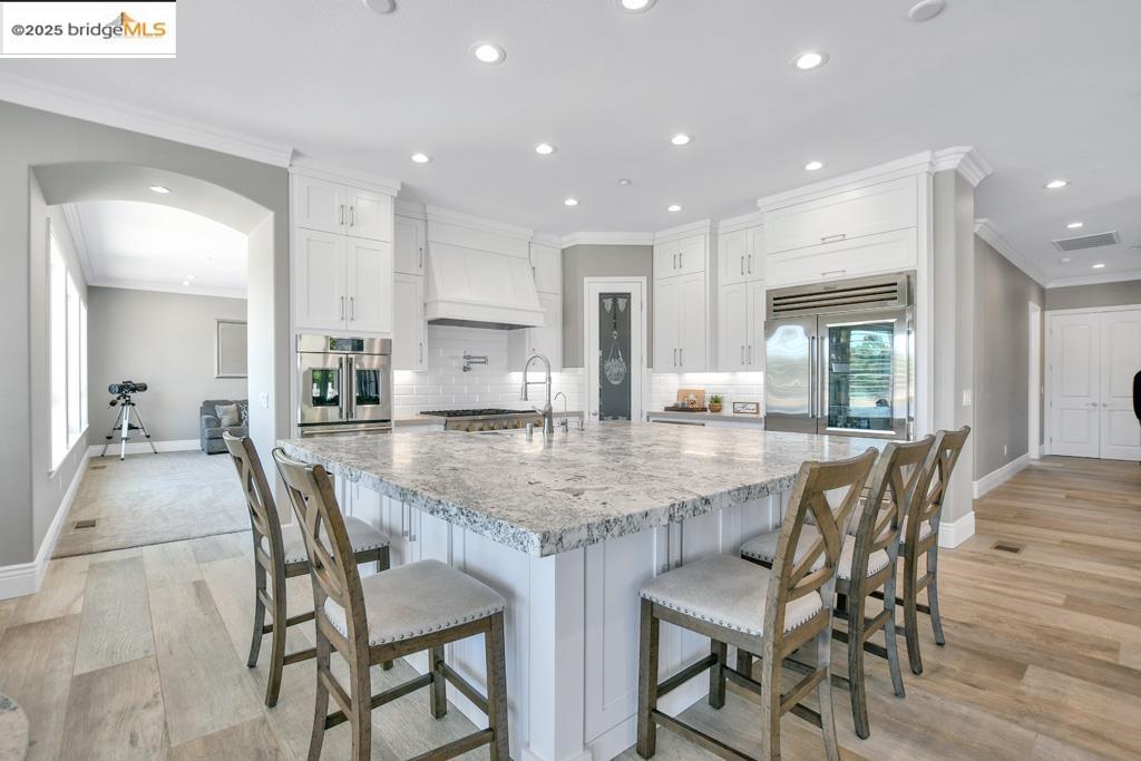 Detail Gallery Image 31 of 58 For 430 Ellisa Ln, Brentwood,  CA 94513 - 4 Beds | 5/1 Baths