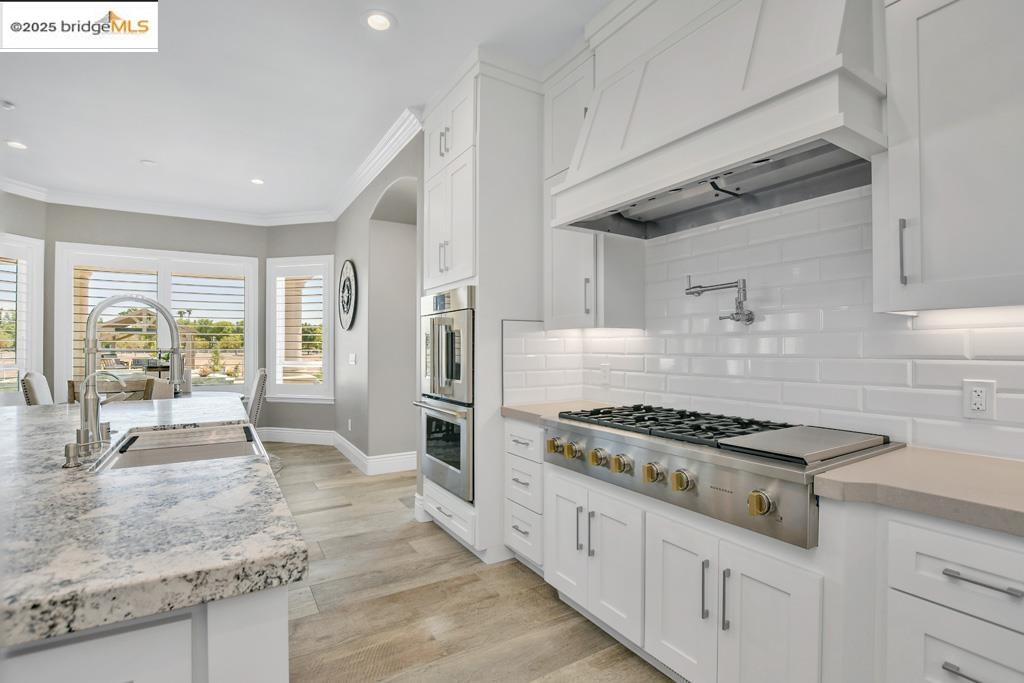 Detail Gallery Image 32 of 58 For 430 Ellisa Ln, Brentwood,  CA 94513 - 4 Beds | 5/1 Baths