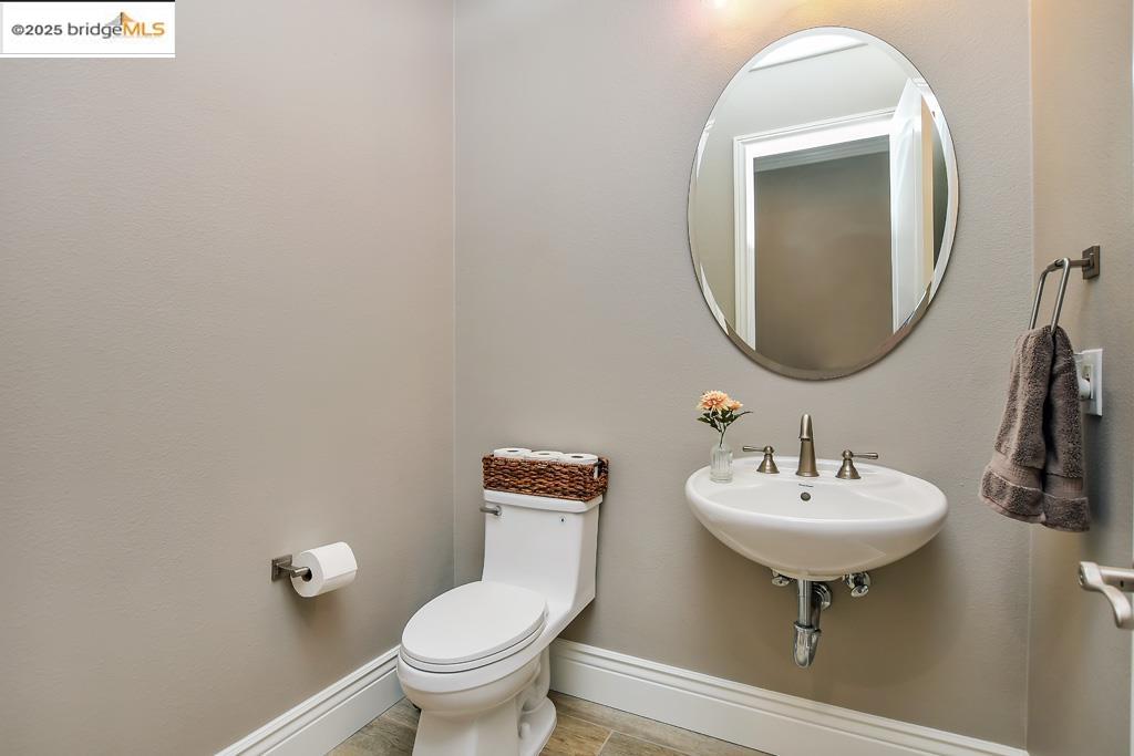 Detail Gallery Image 40 of 58 For 430 Ellisa Ln, Brentwood,  CA 94513 - 4 Beds | 5/1 Baths