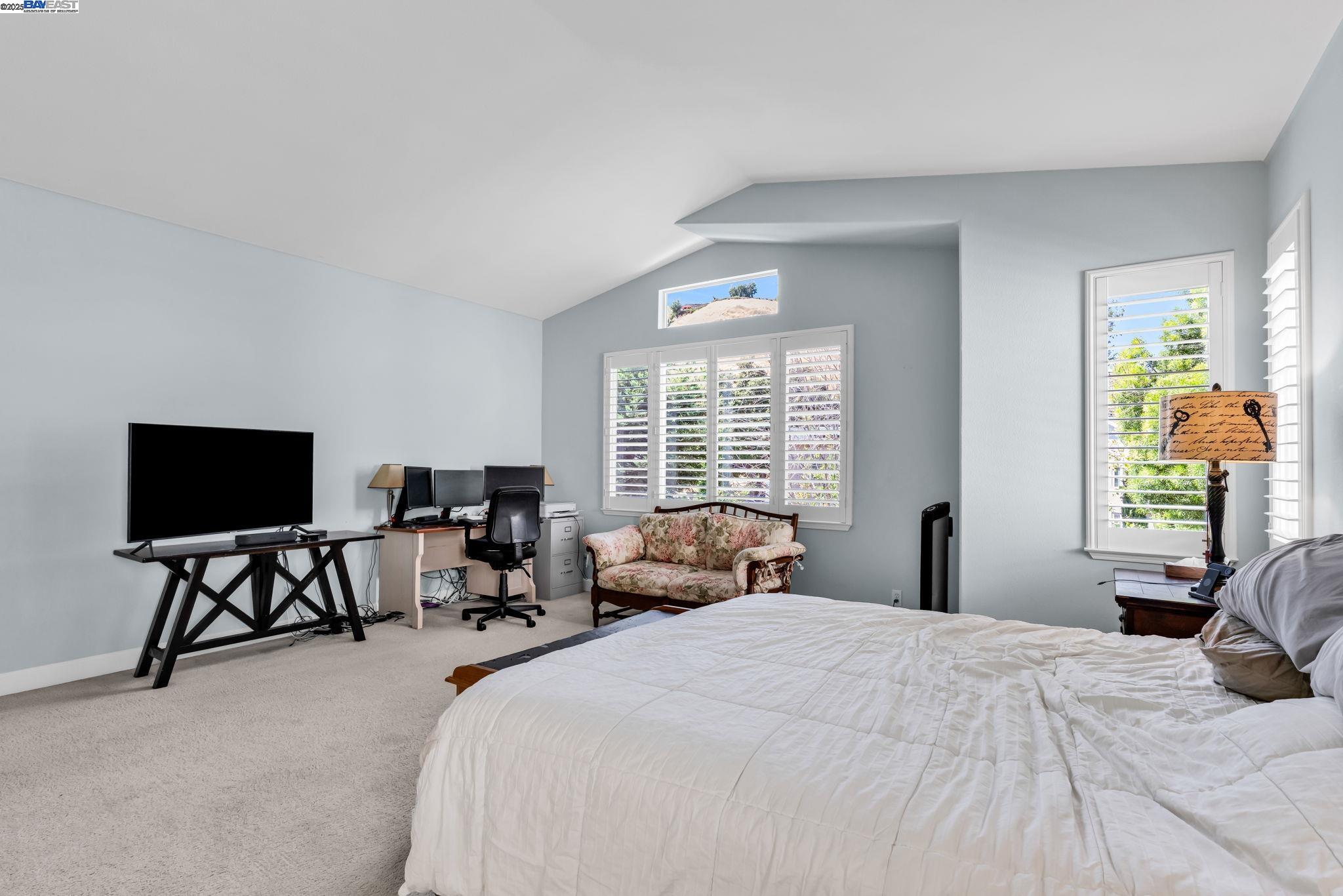Detail Gallery Image 30 of 48 For 7450 Villareal Dr, Castro Valley,  CA 94552 - 5 Beds | 3 Baths