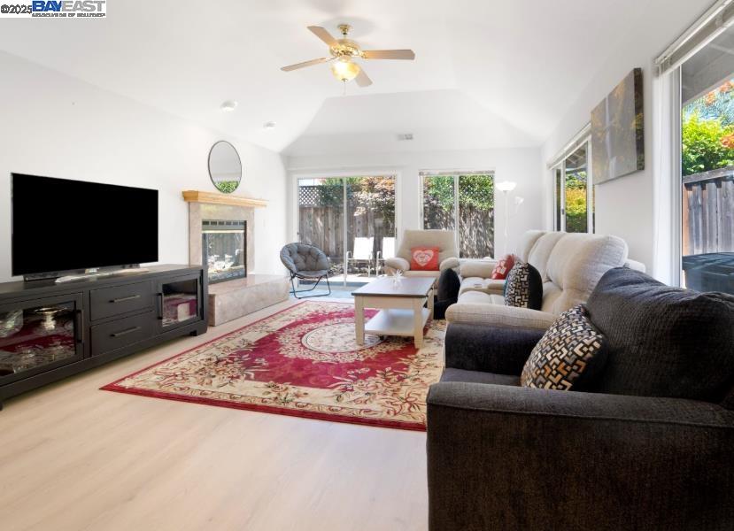 Detail Gallery Image 3 of 33 For 16935 Sugar Pine Dr, Morgan Hill,  CA 95037 - 2 Beds | 1/1 Baths