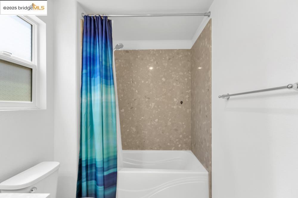 Detail Gallery Image 36 of 56 For 5313 Pebble Banks Way, Sacramento,  CA 95835 - 3 Beds | 2/1 Baths