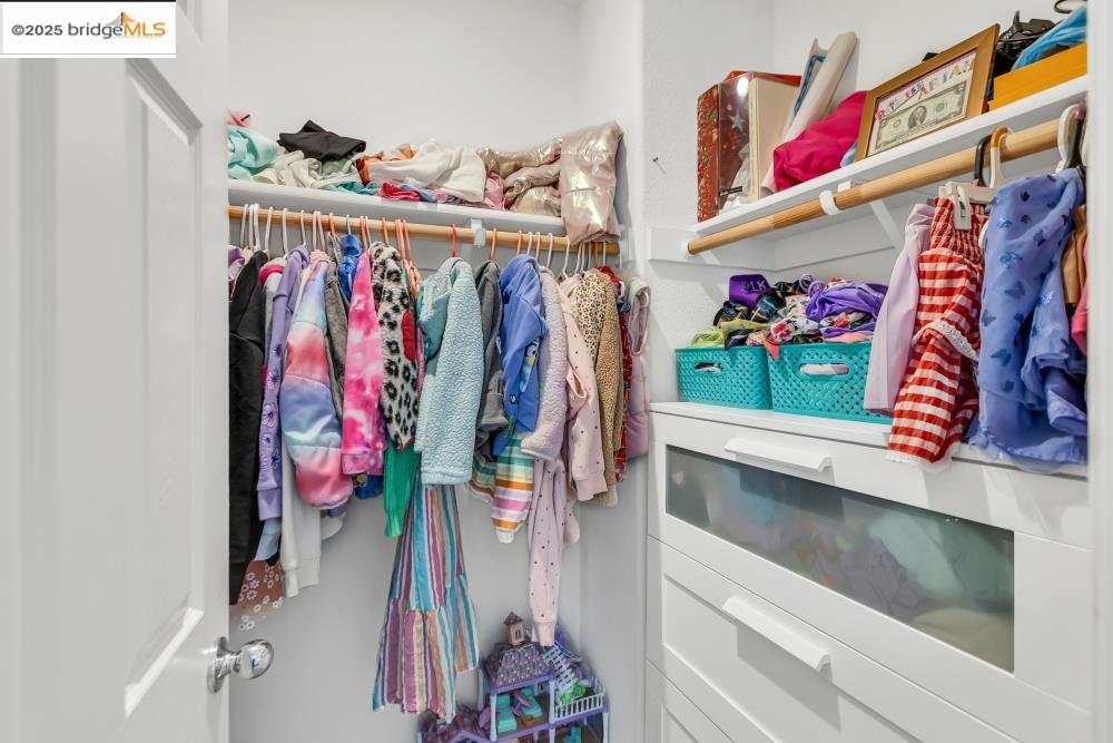 Detail Gallery Image 39 of 56 For 5313 Pebble Banks Way, Sacramento,  CA 95835 - 3 Beds | 2/1 Baths