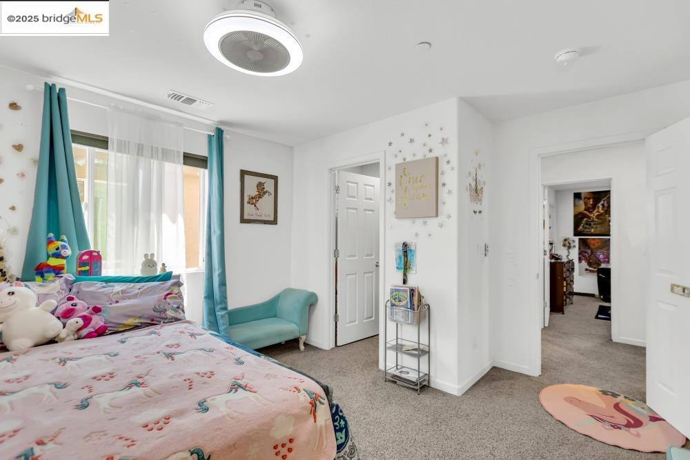 Detail Gallery Image 40 of 56 For 5313 Pebble Banks Way, Sacramento,  CA 95835 - 3 Beds | 2/1 Baths