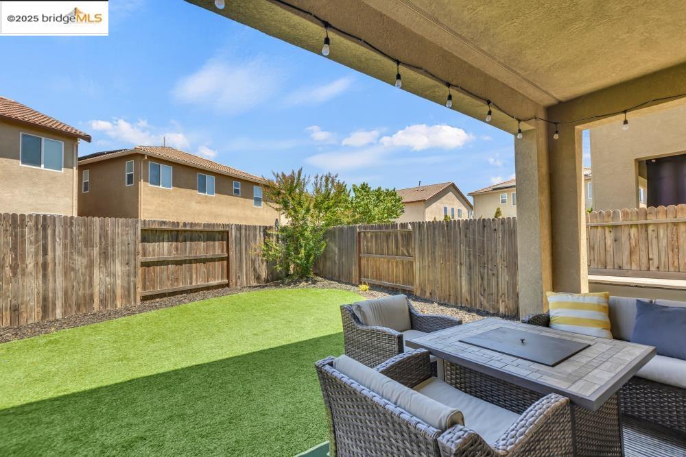 Detail Gallery Image 48 of 56 For 5313 Pebble Banks Way, Sacramento,  CA 95835 - 3 Beds | 2/1 Baths