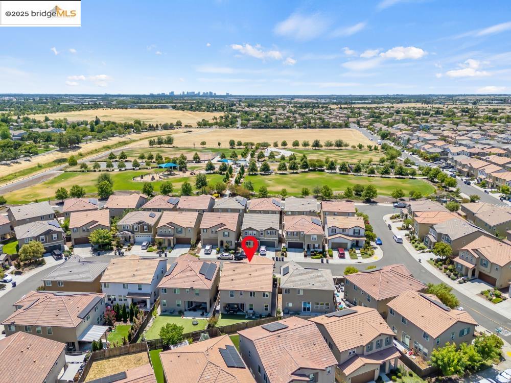 Detail Gallery Image 51 of 56 For 5313 Pebble Banks Way, Sacramento,  CA 95835 - 3 Beds | 2/1 Baths
