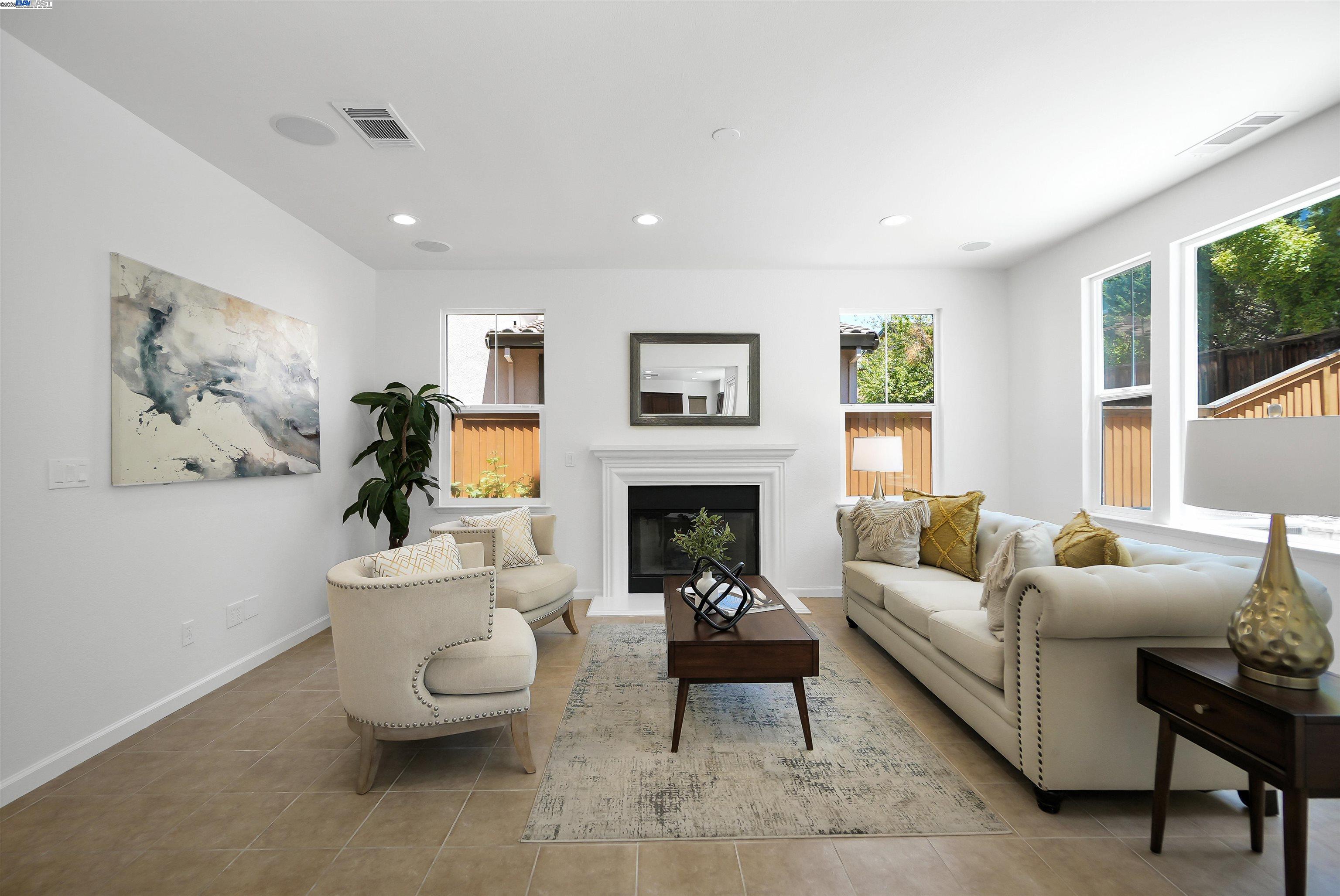 Detail Gallery Image 11 of 56 For 1918 Lambeth Way, San Ramon,  CA 94582 - 4 Beds | 3 Baths