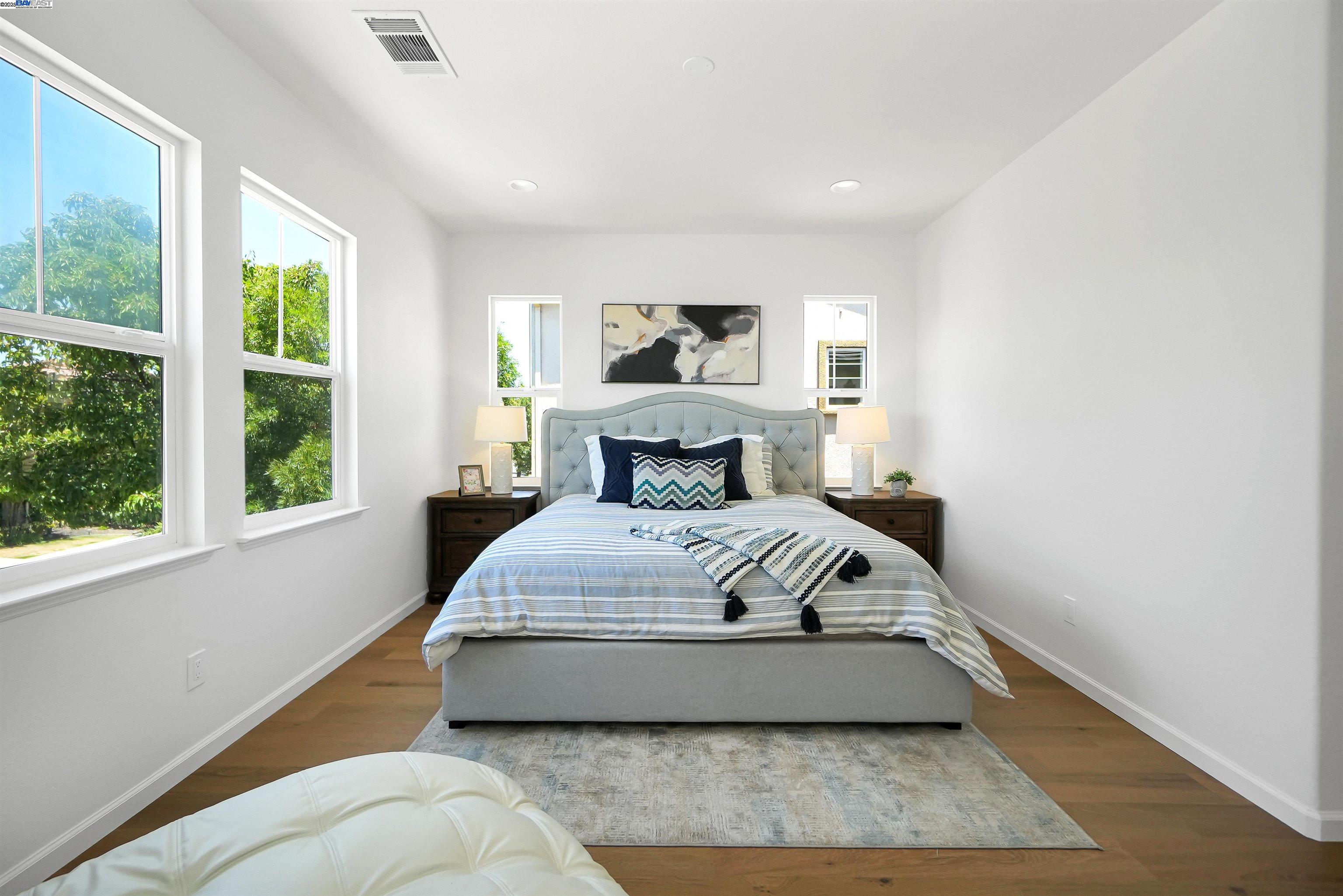 Detail Gallery Image 26 of 56 For 1918 Lambeth Way, San Ramon,  CA 94582 - 4 Beds | 3 Baths