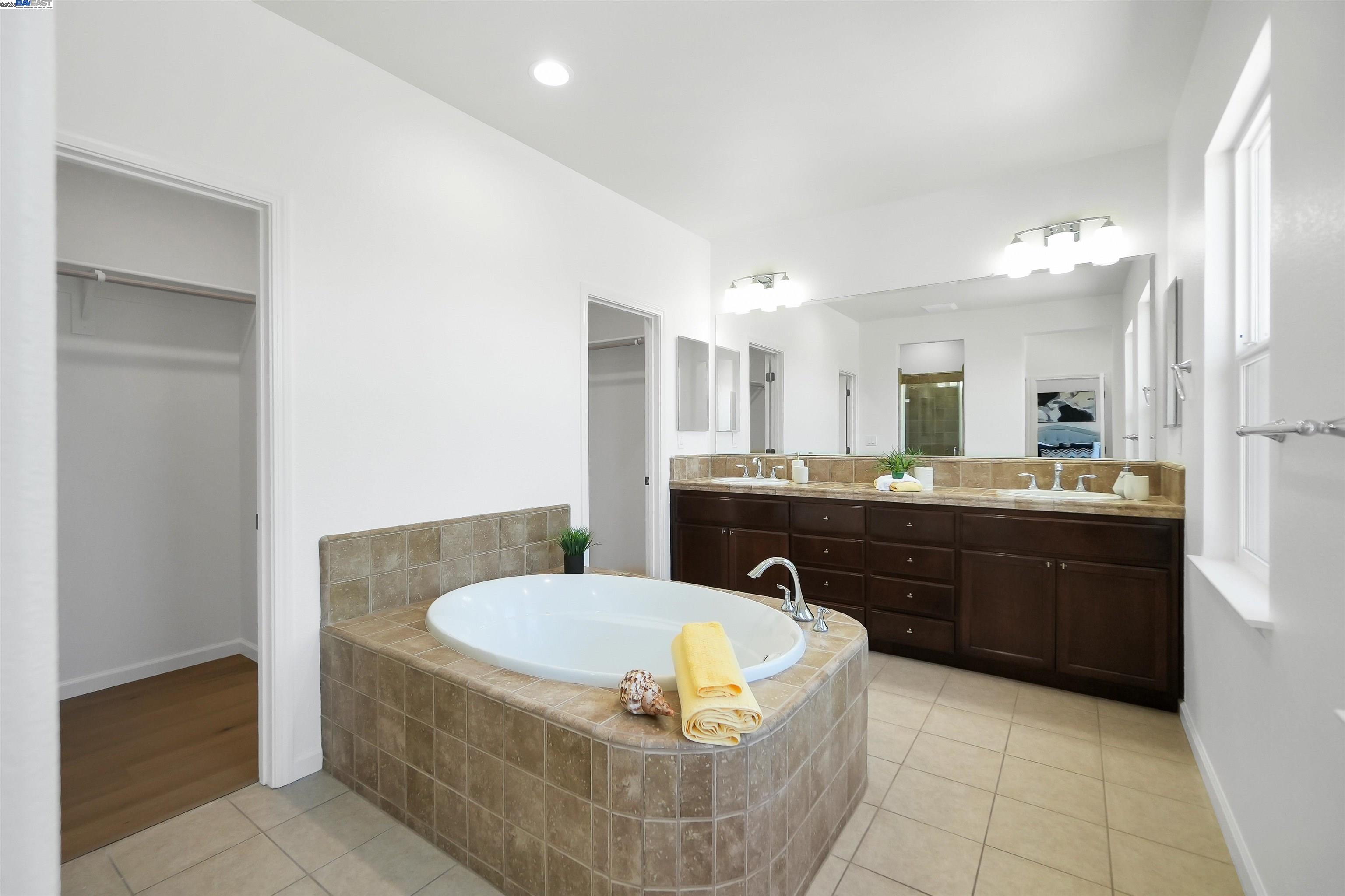 Detail Gallery Image 29 of 56 For 1918 Lambeth Way, San Ramon,  CA 94582 - 4 Beds | 3 Baths