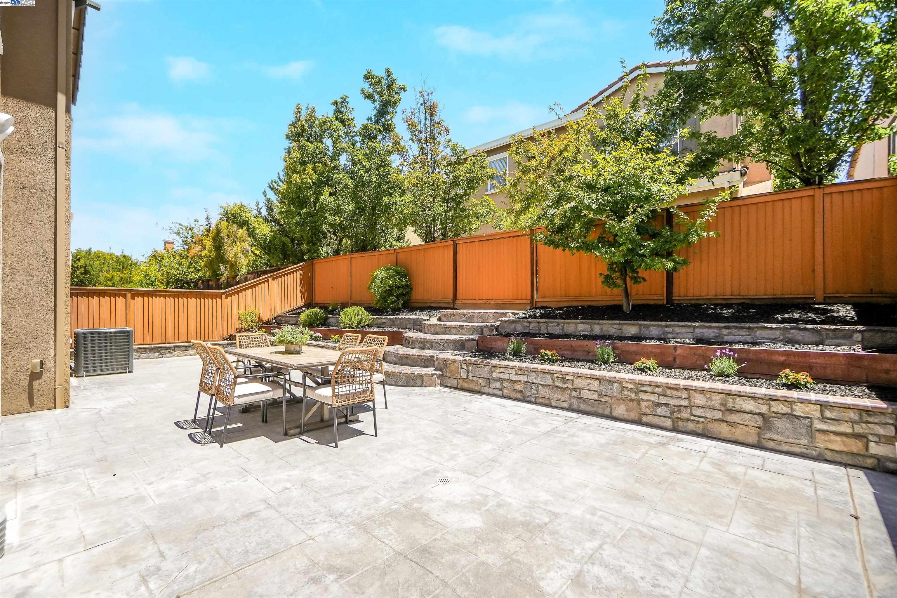Detail Gallery Image 48 of 56 For 1918 Lambeth Way, San Ramon,  CA 94582 - 4 Beds | 3 Baths