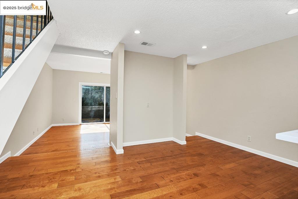 Photo #6: 41104441 Listing 