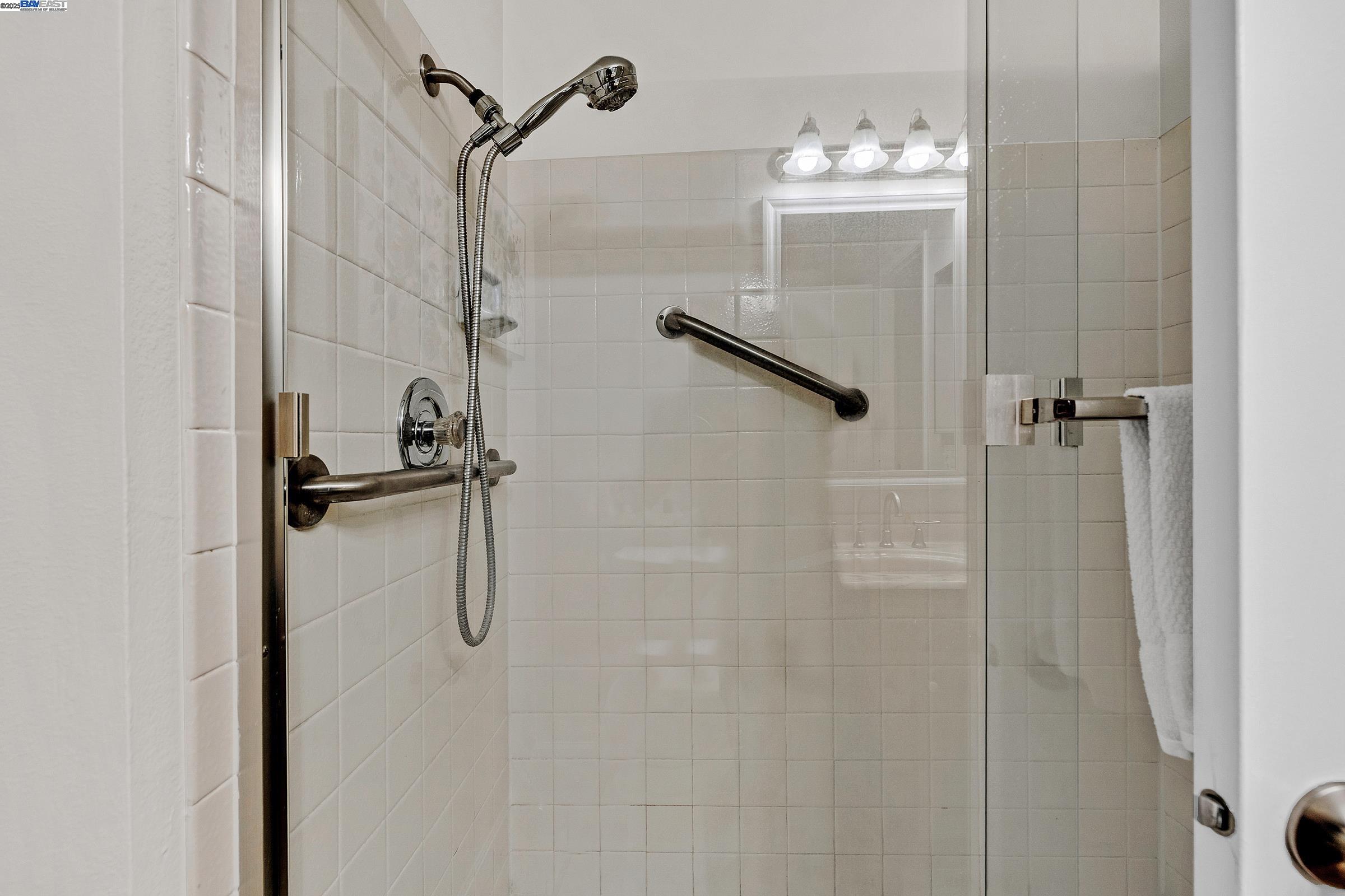 Detail Gallery Image 21 of 38 For 36055 Easterday Way, Fremont,  CA 94536 - 3 Beds | 2 Baths